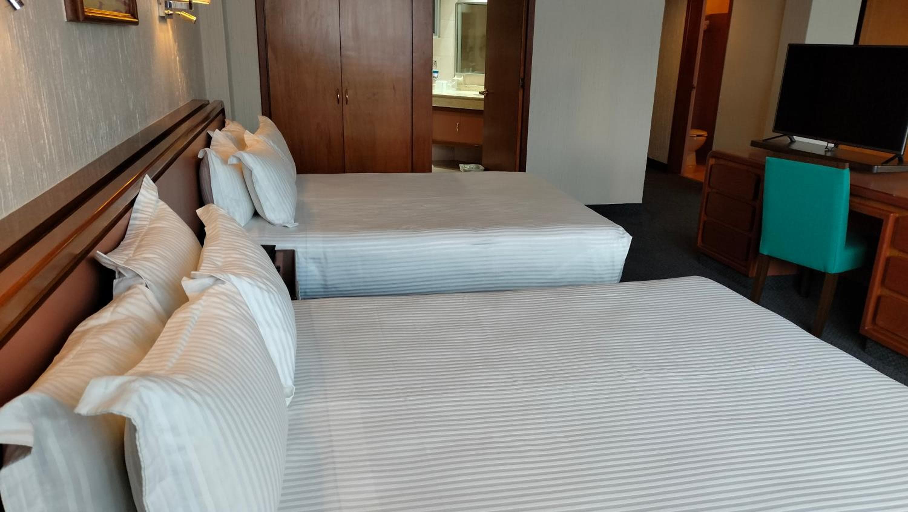 Hotel Metropol — 11