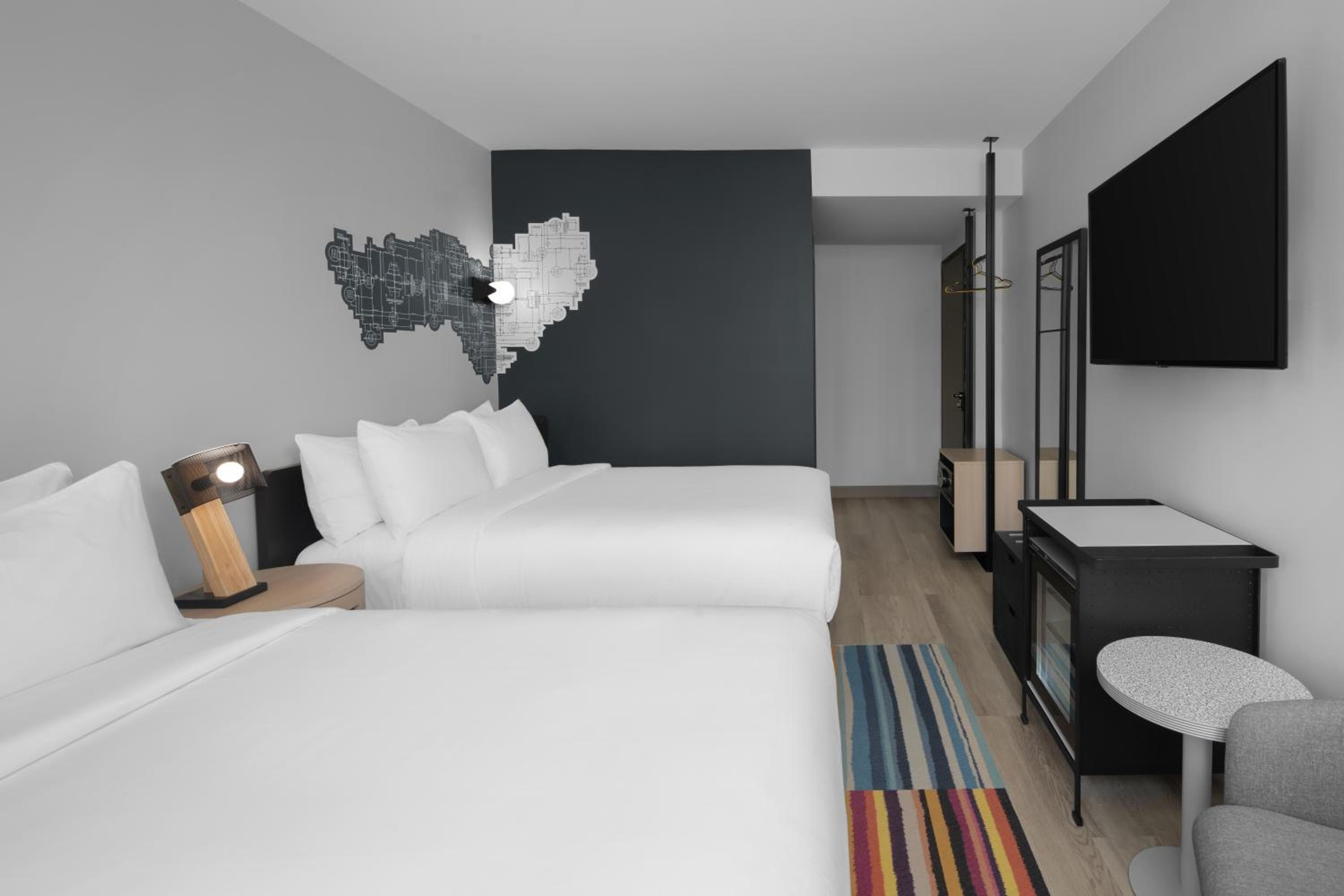 Aloft New York Chelsea — 8