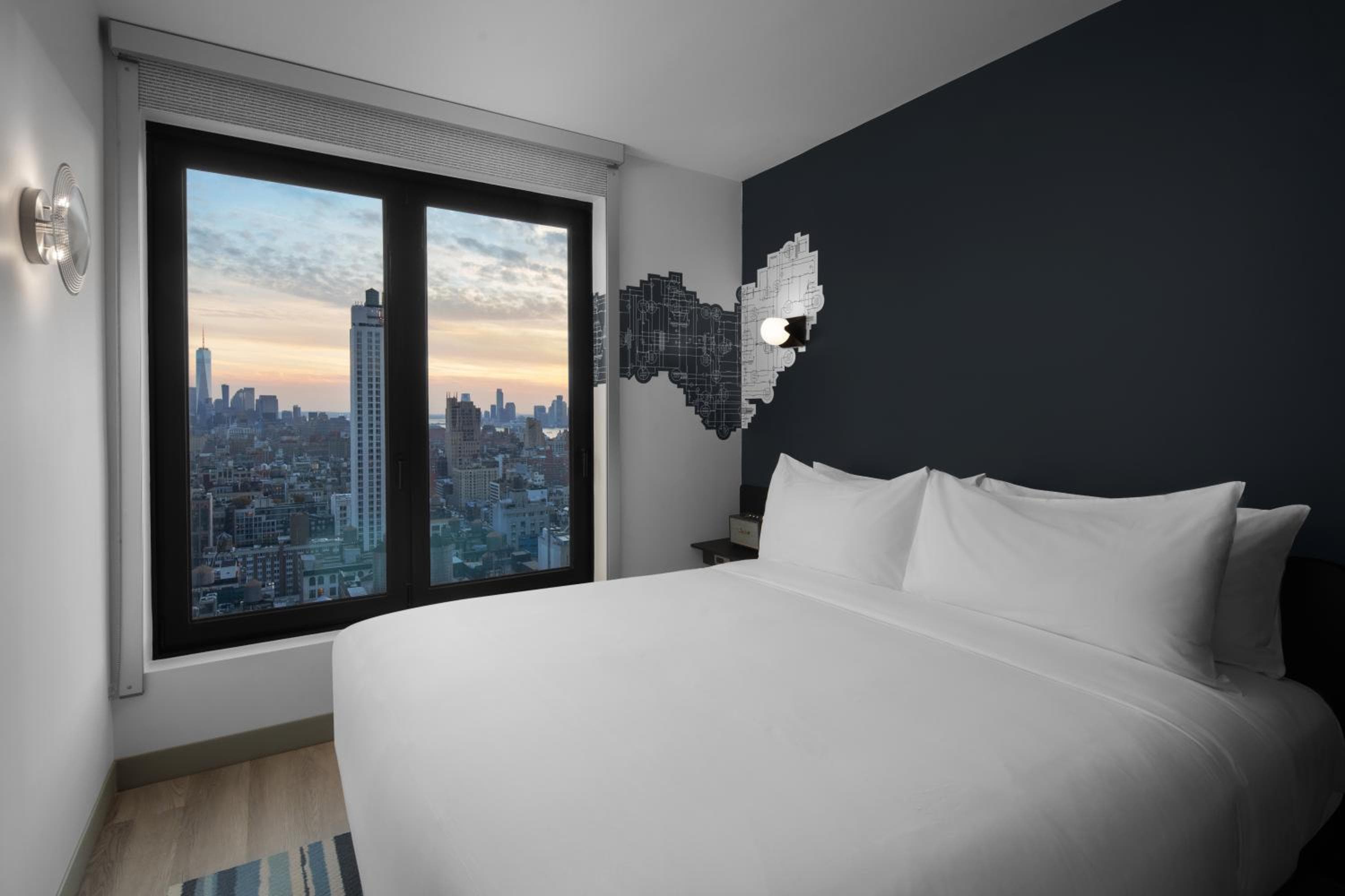 Aloft New York Chelsea — 24