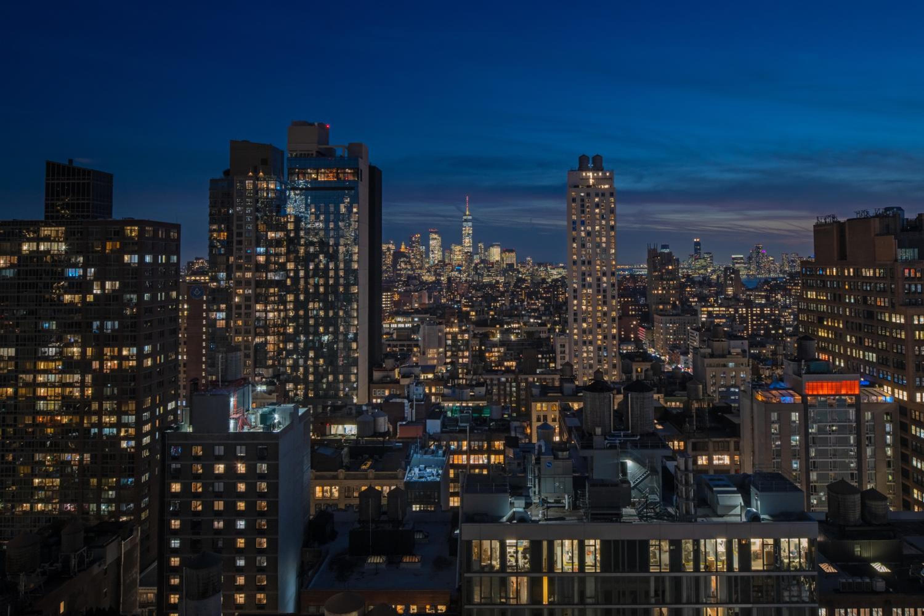 Aloft New York Chelsea — 14