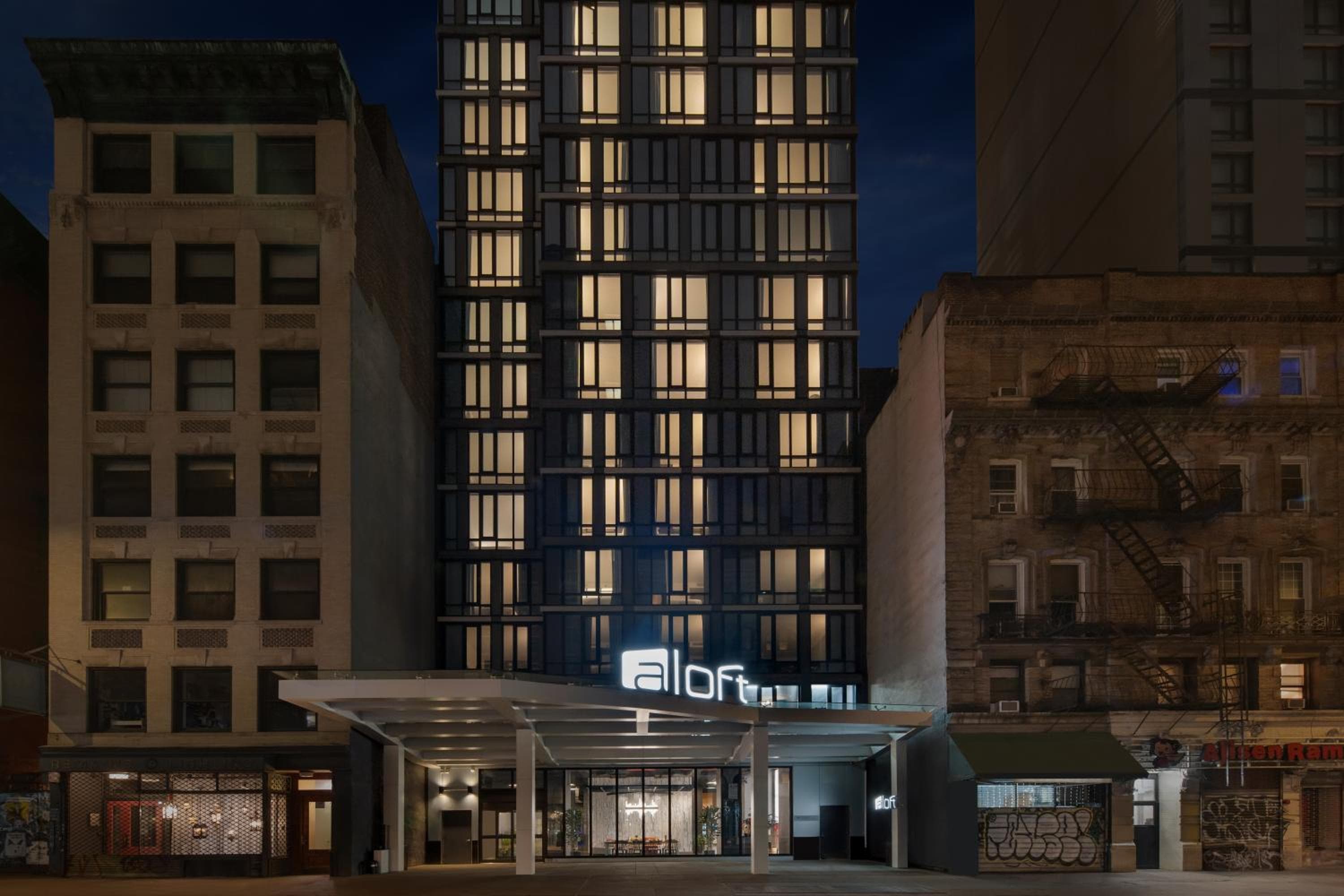 Aloft New York Chelsea — 25