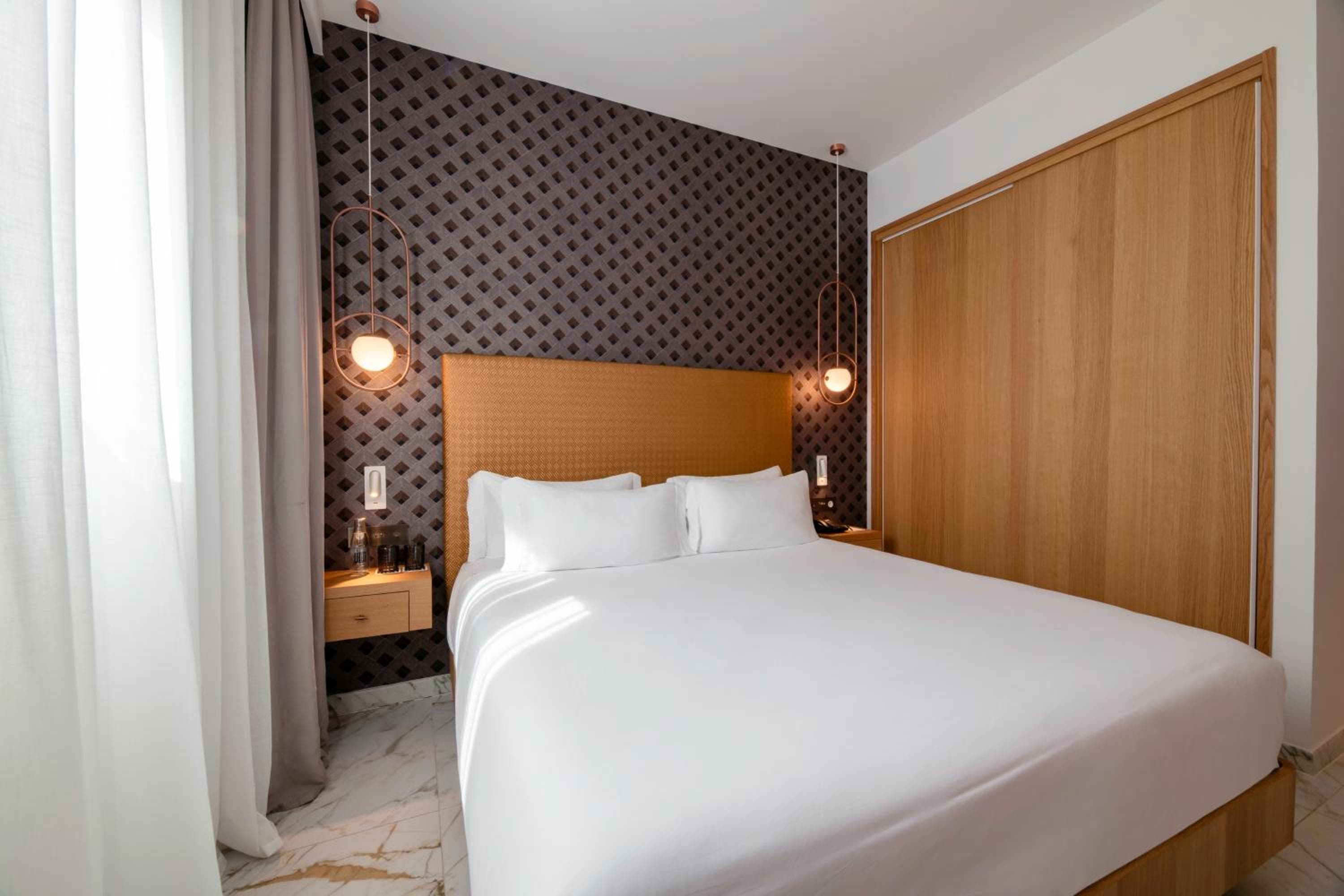 UMusic Hotel Madrid hotel, Calle de la Paz 11, Madrid, Spain — photo 34