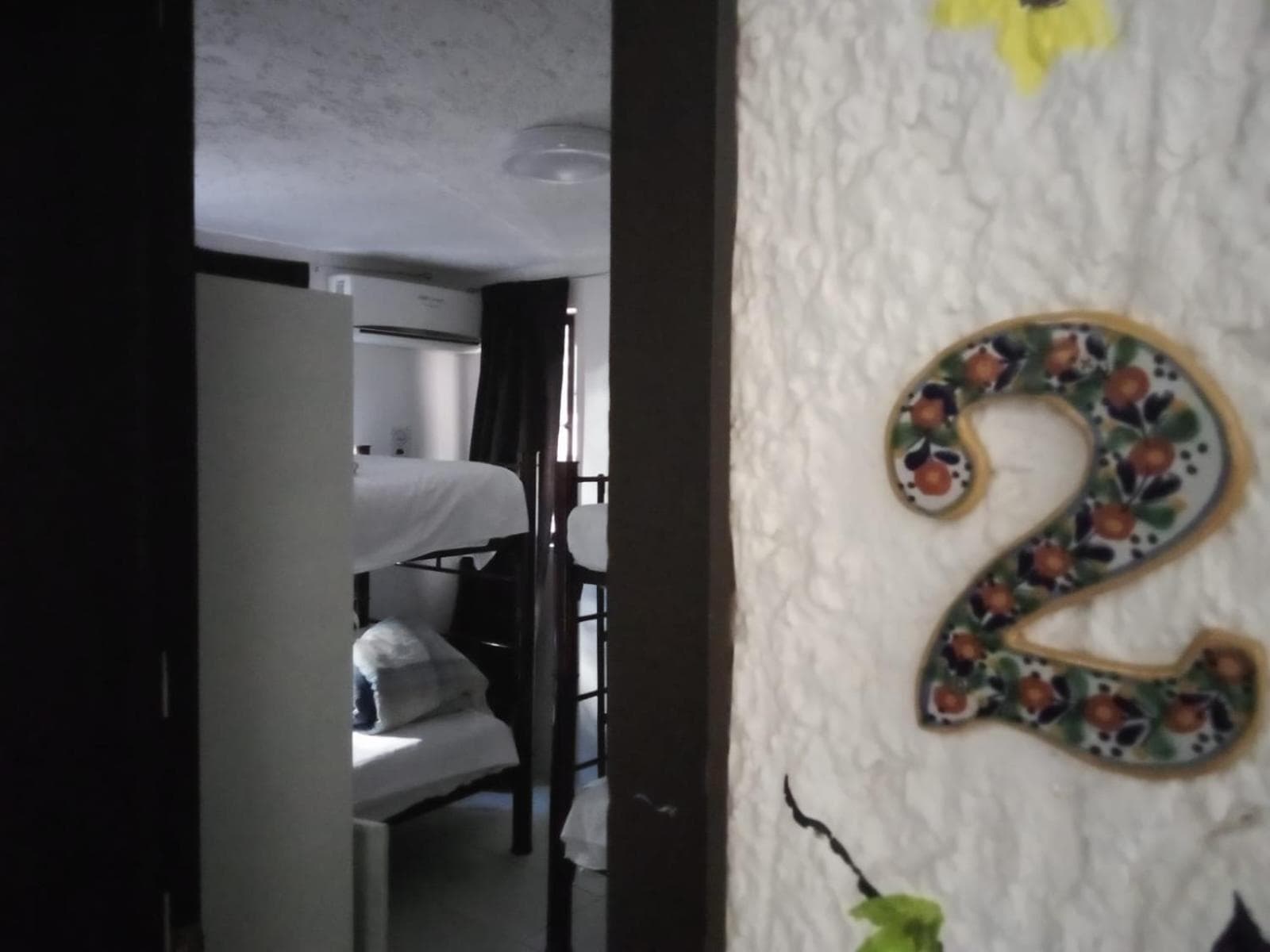 OSTELLO NARANJO — 16