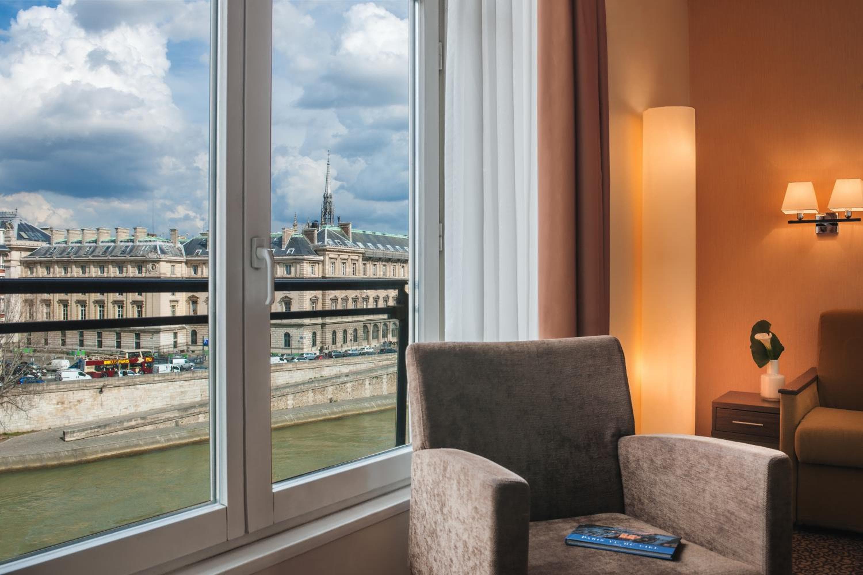 Citadines Saint-Germain-des-Prés París — 12