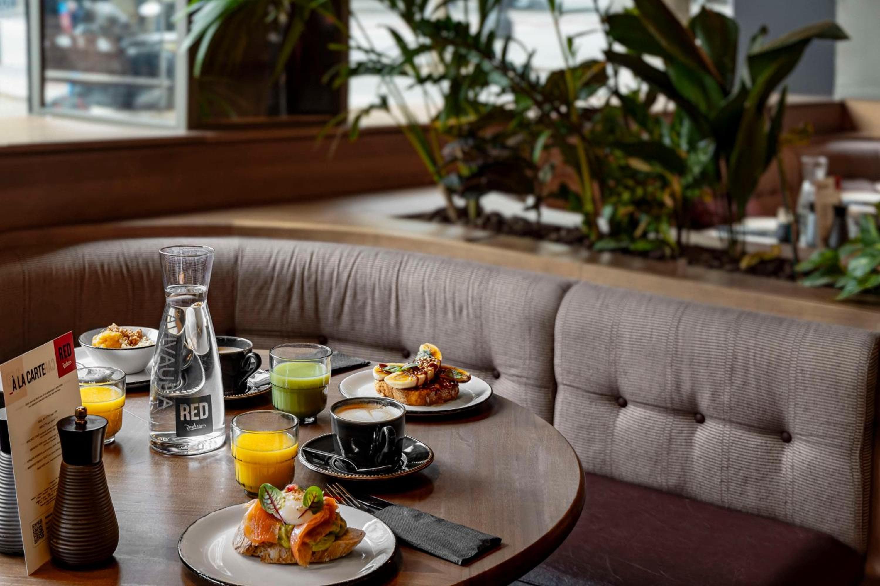 Radisson RED Madrid — 12