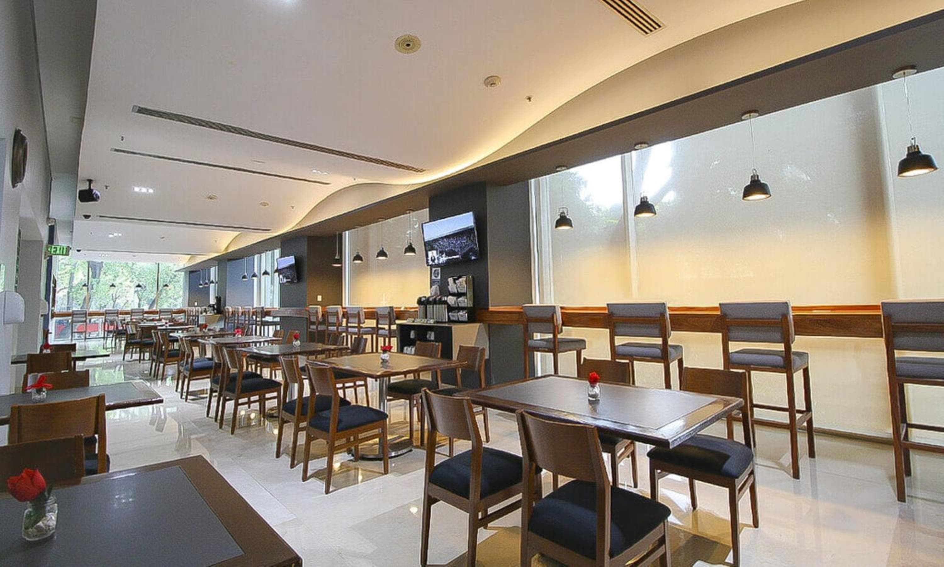 Holiday Inn Express Mexico Reforma by IHG — 9