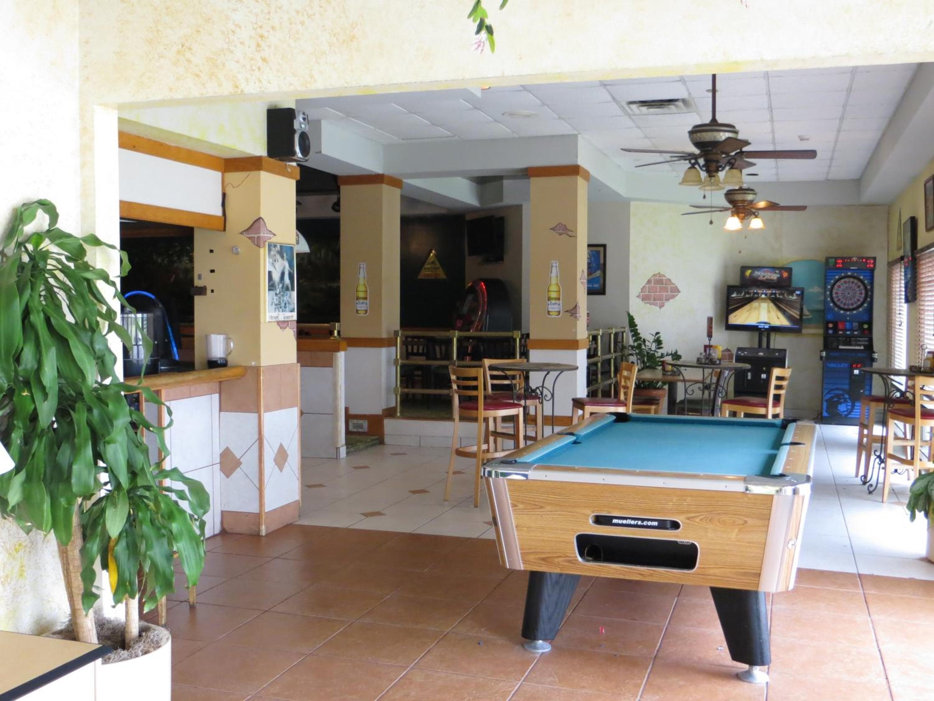 Maingate Lakeside Resort — 20