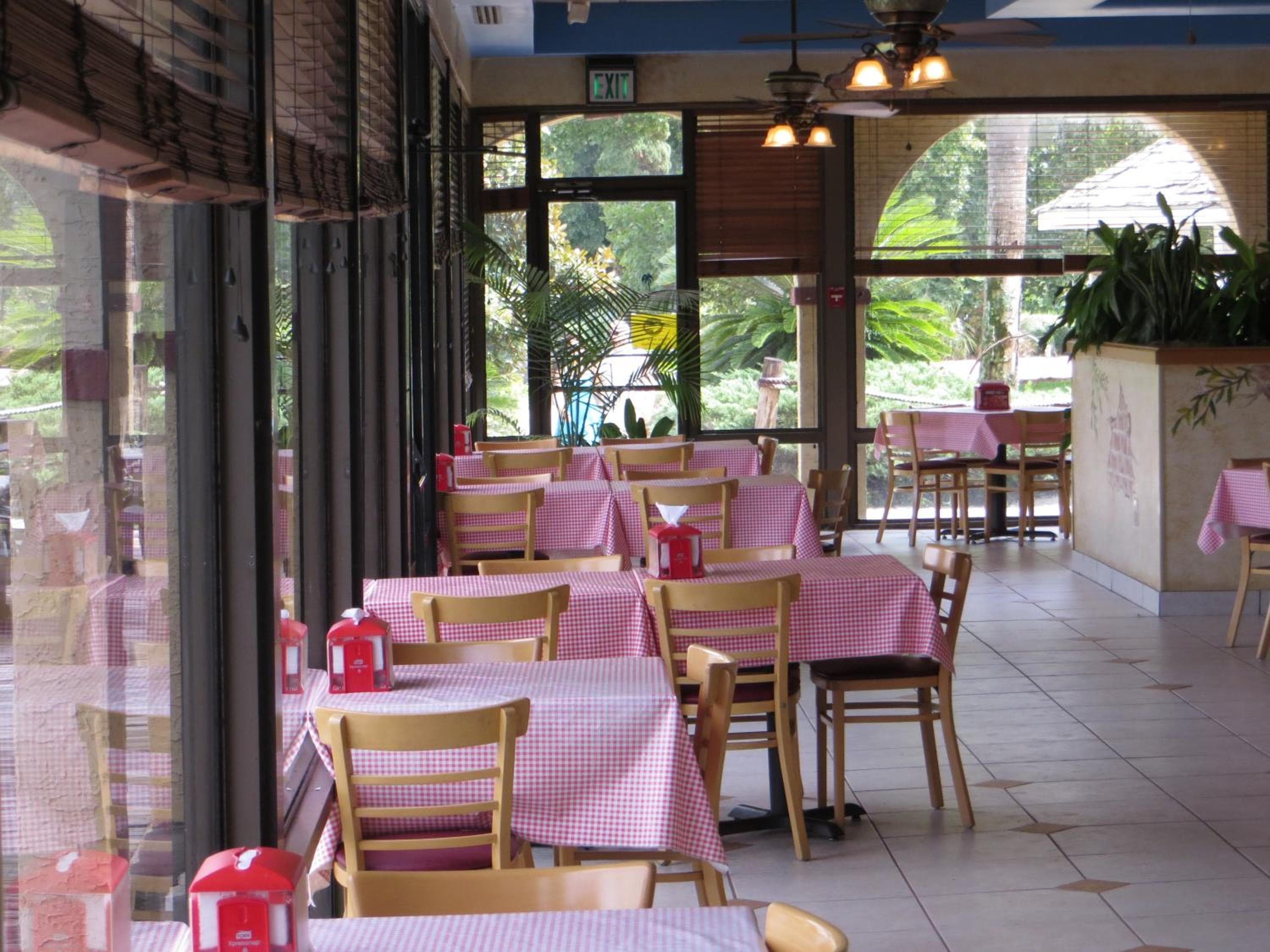 Maingate Lakeside Resort — 18
