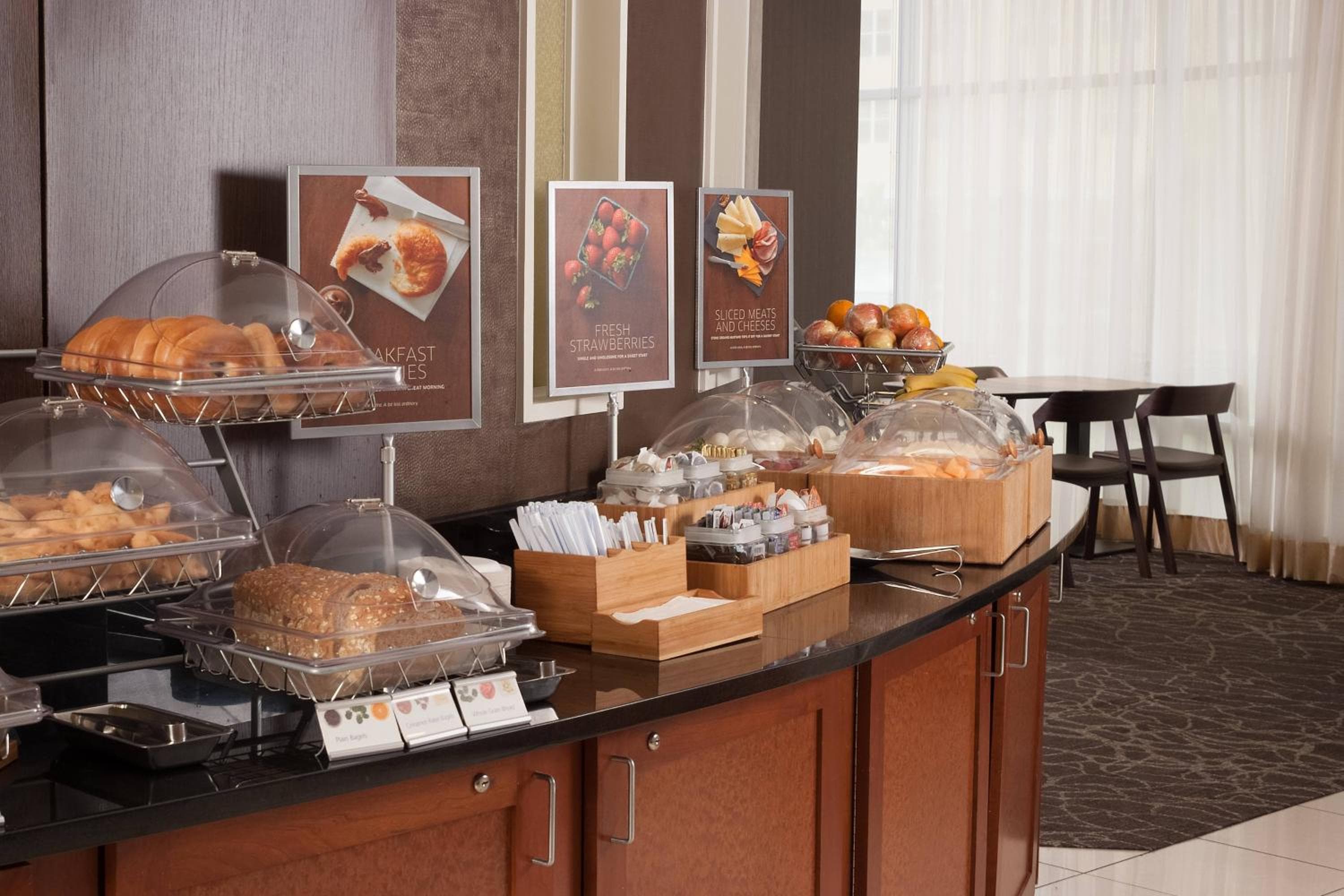 SpringHill Suites Orlando Airport — 20