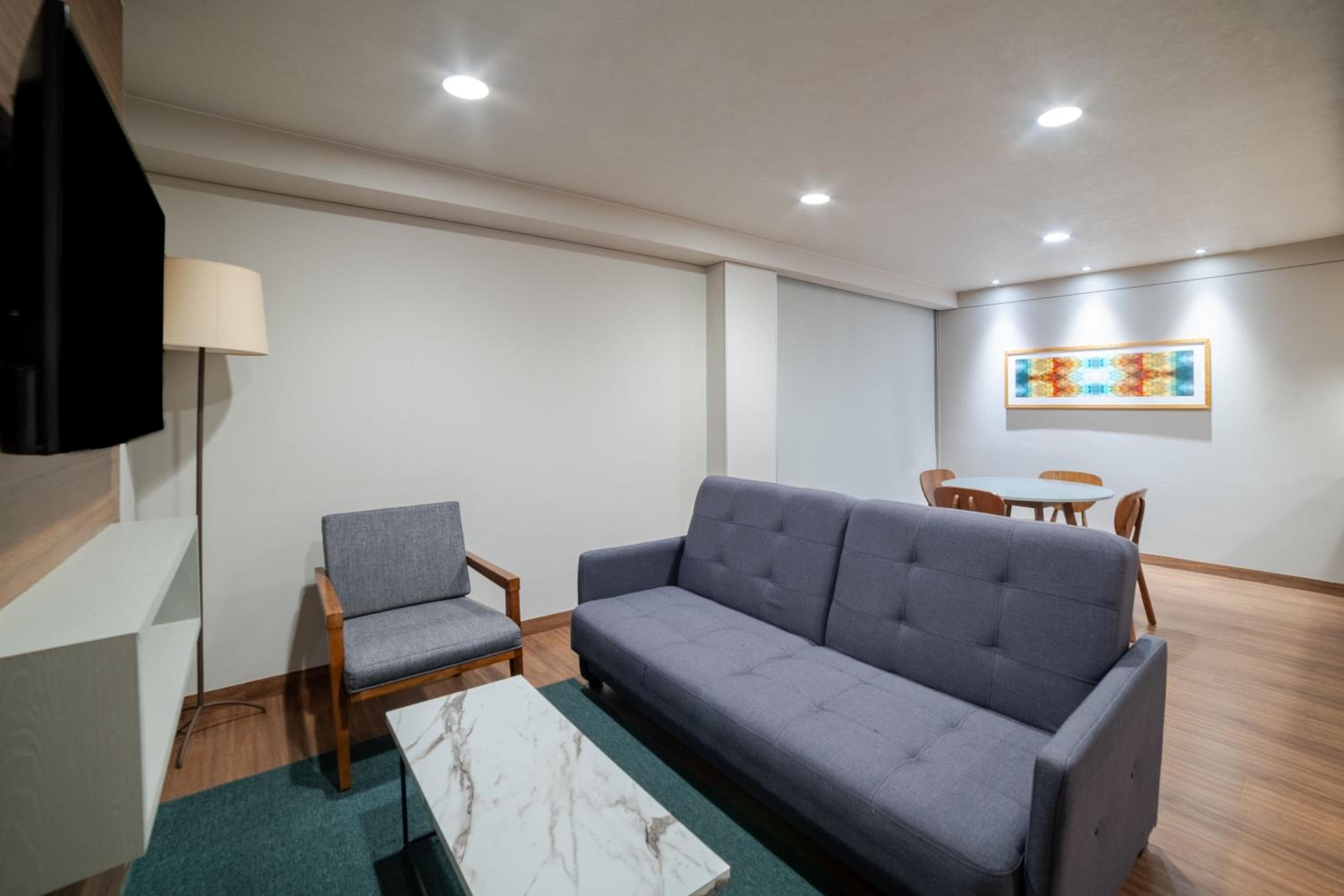 City Express Suites by Marriott Anzures — 14