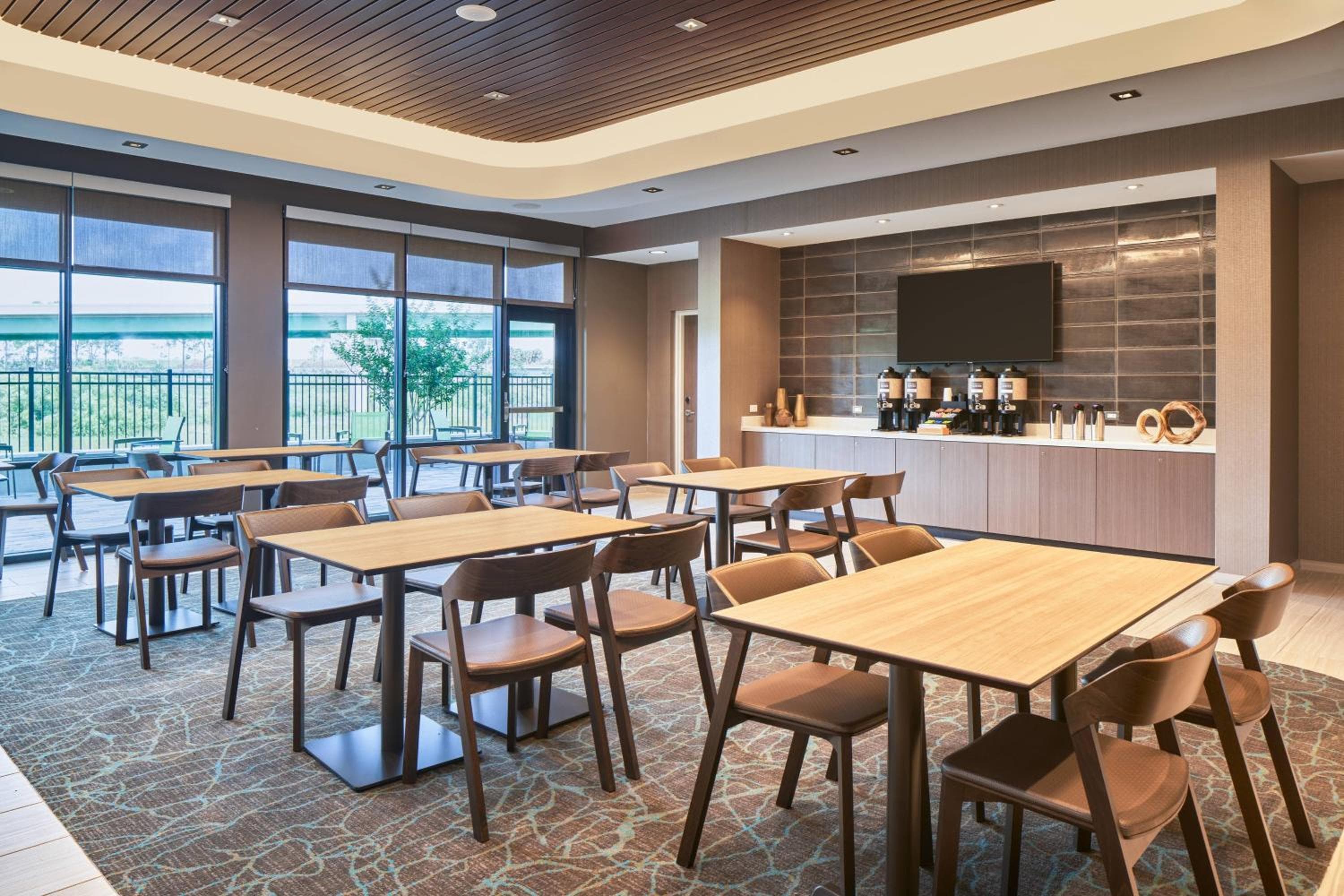SpringHill Suites by Marriott Orlando Lago Nona — 18