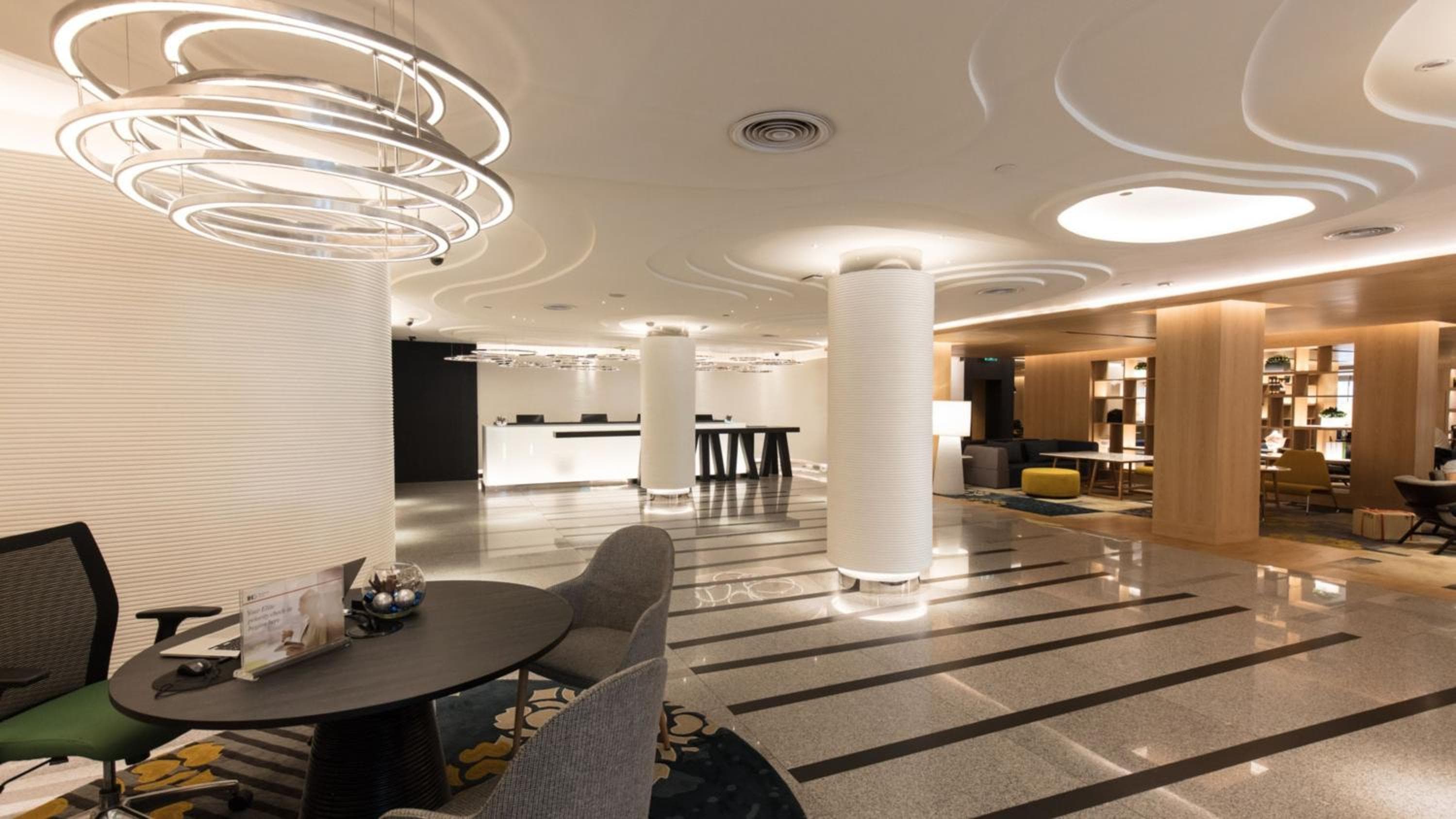 Holiday Inn Bangkok by IHG — 5