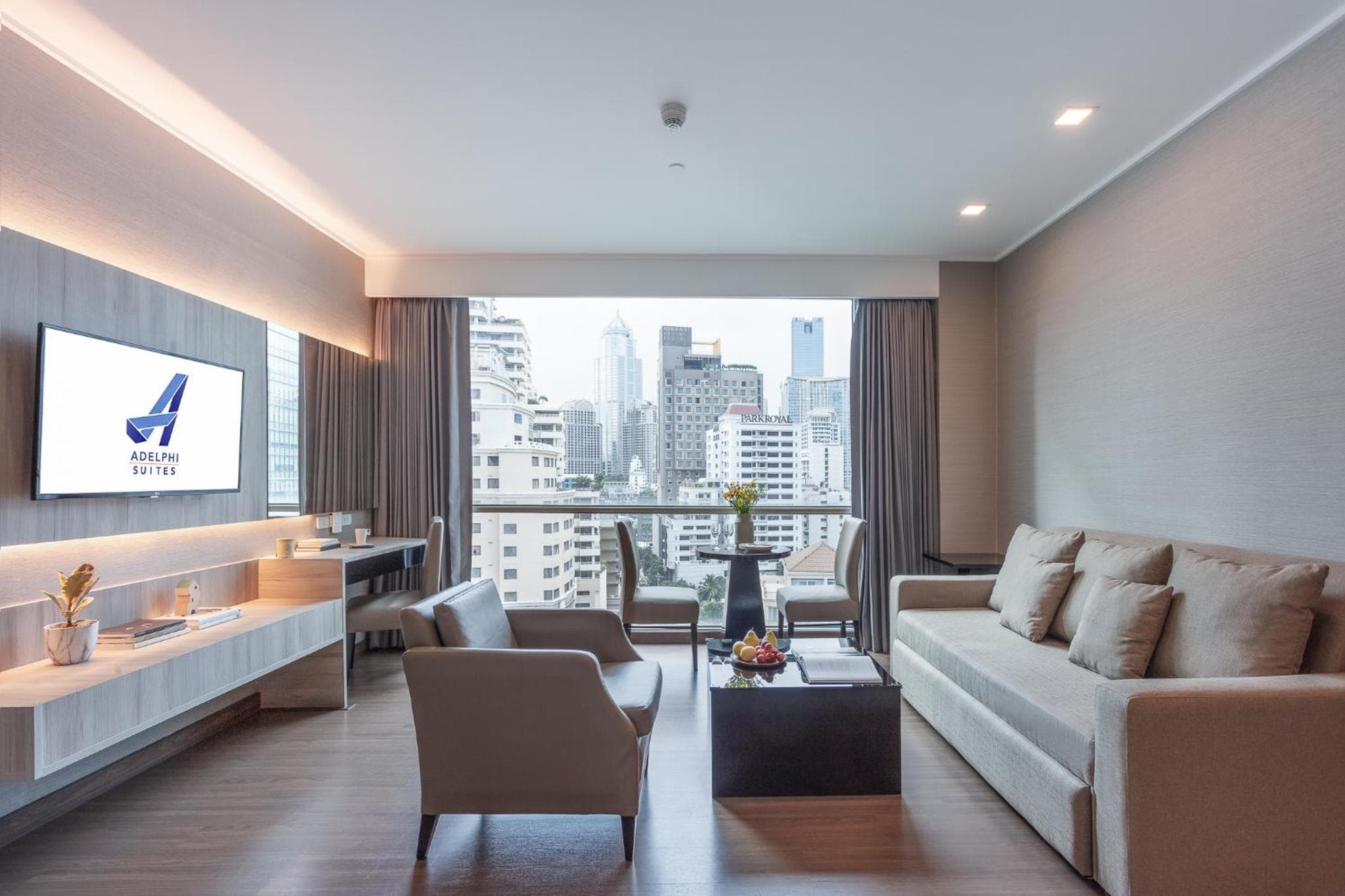 Adelphi Suites Bangkok — 21