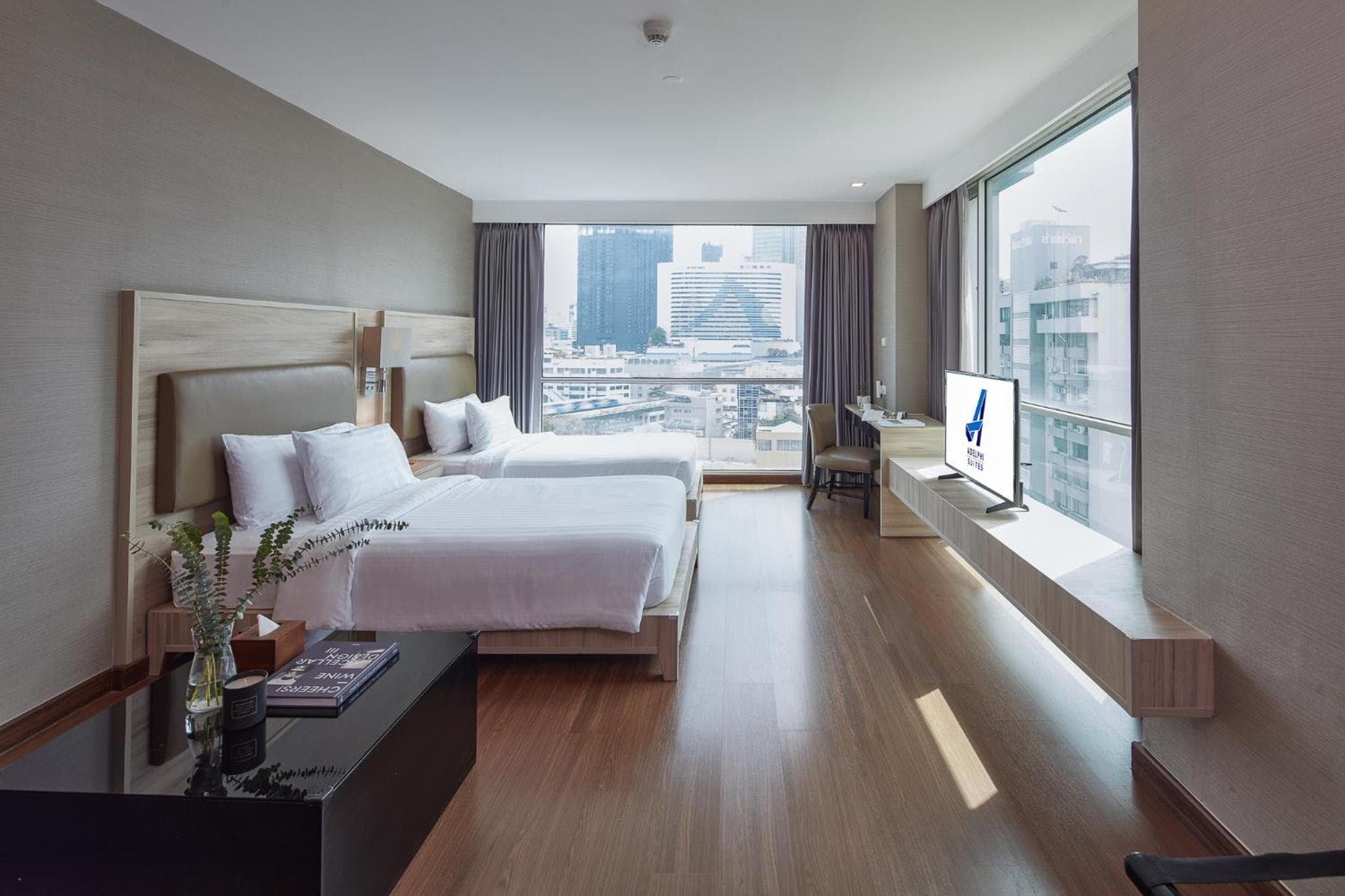 Adelphi Suites Bangkok — 27