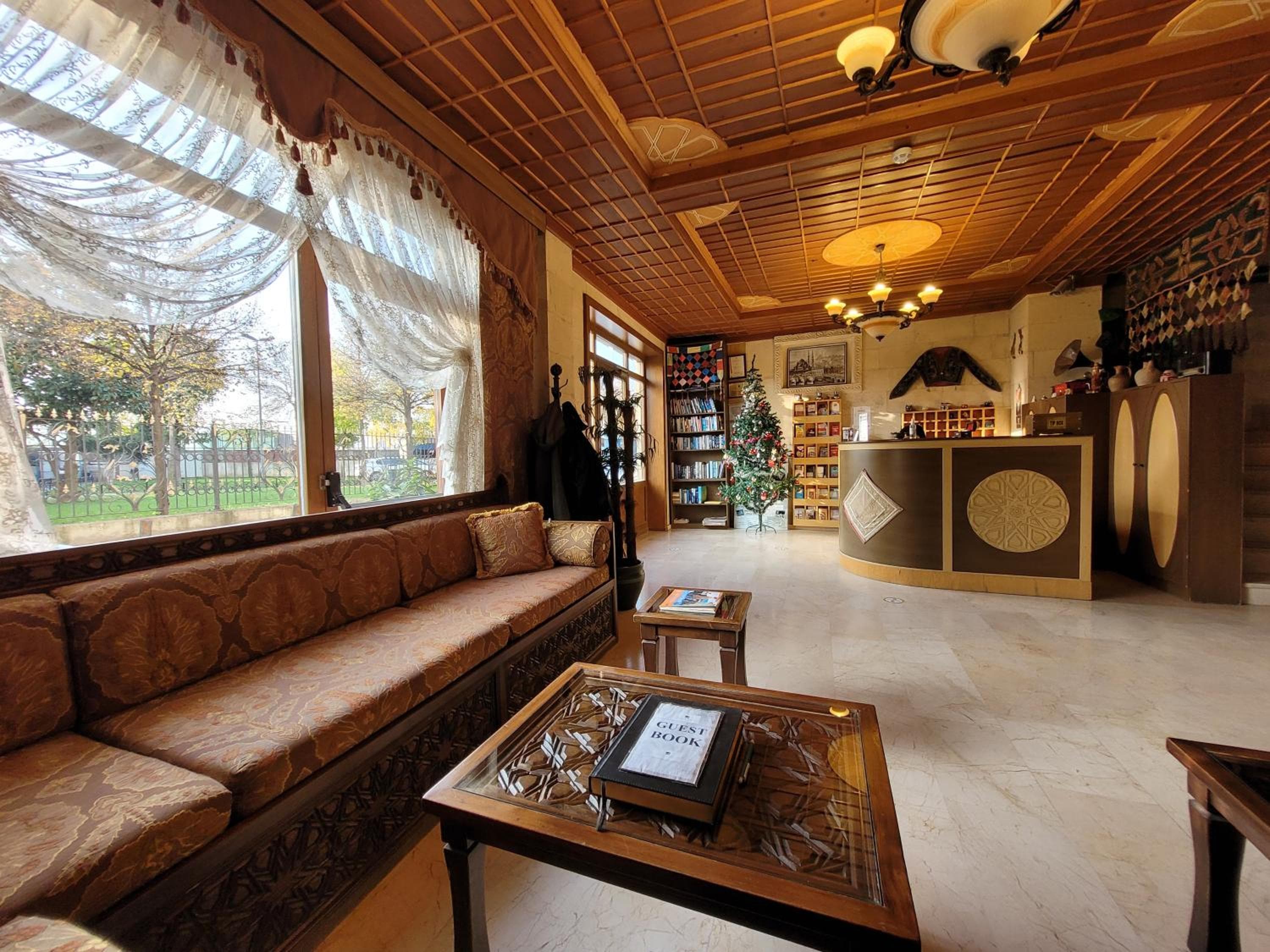 Hotel Saruhan — 11