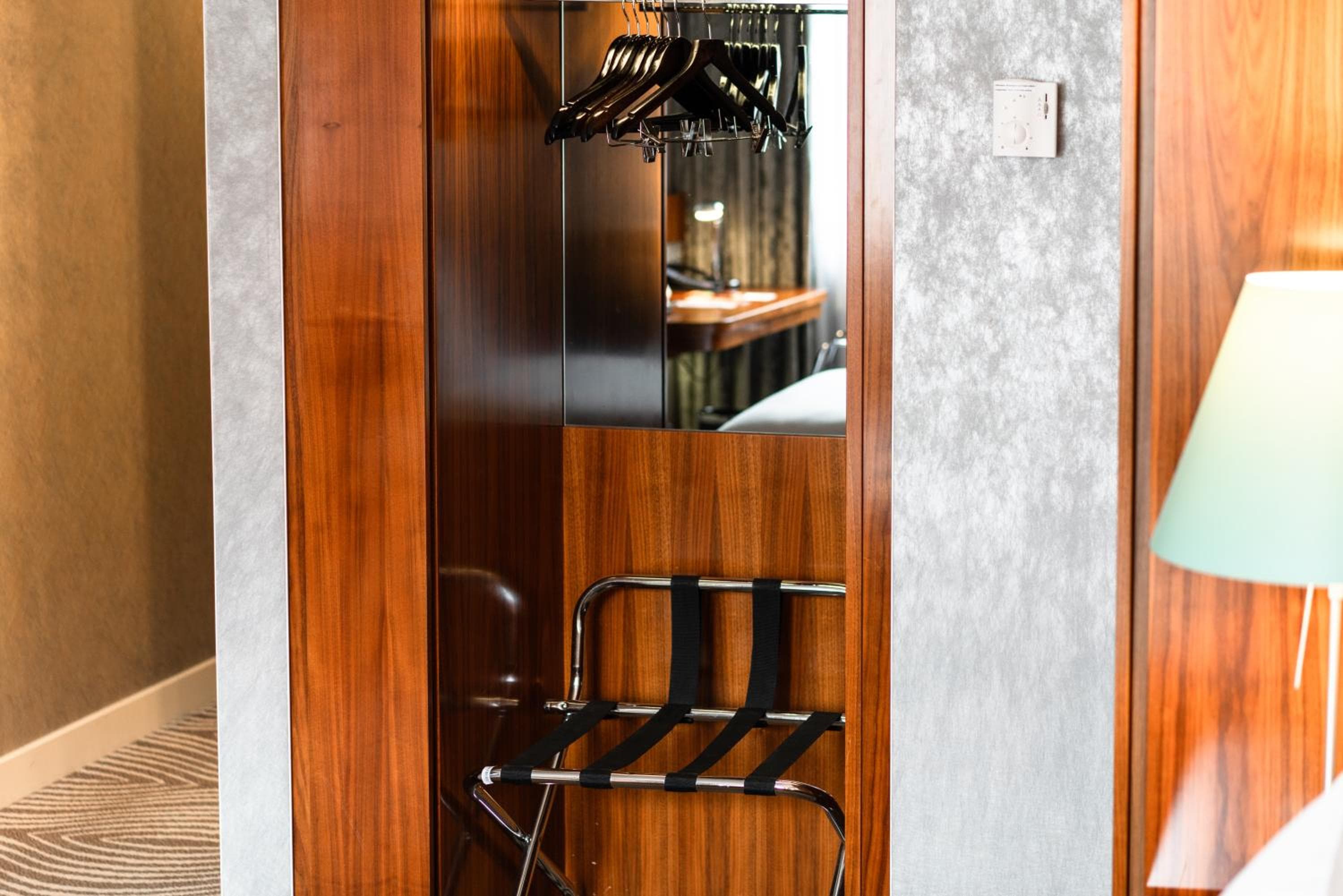 Hilton Berlin hotel, Anton-Wilhelm-Amo-Str. 30, Berlin, Germany — photo 48