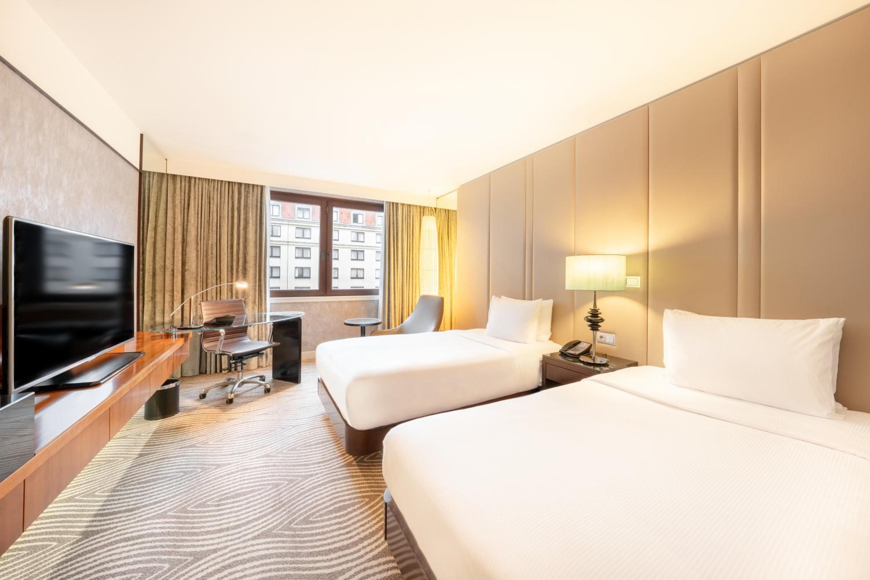 Hilton Berlin hotel, Anton-Wilhelm-Amo-Str. 30, Berlin, Germany — photo 104