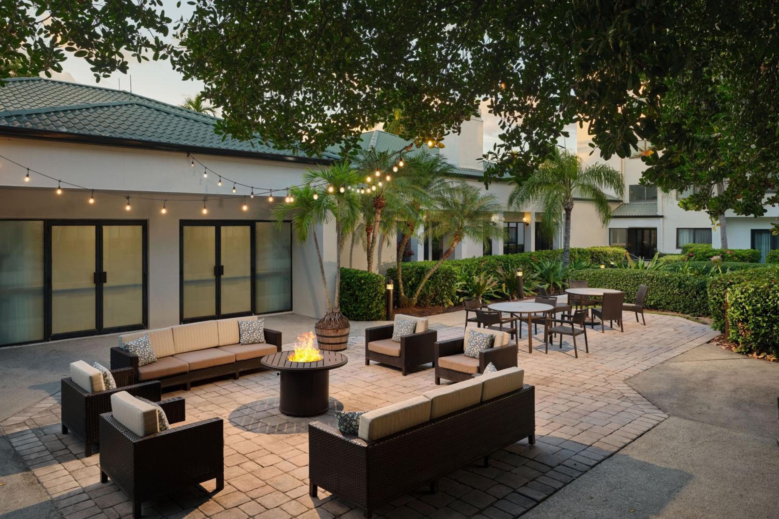 Cortile dell'Aeroporto di Miami Ovest/Doral — 17