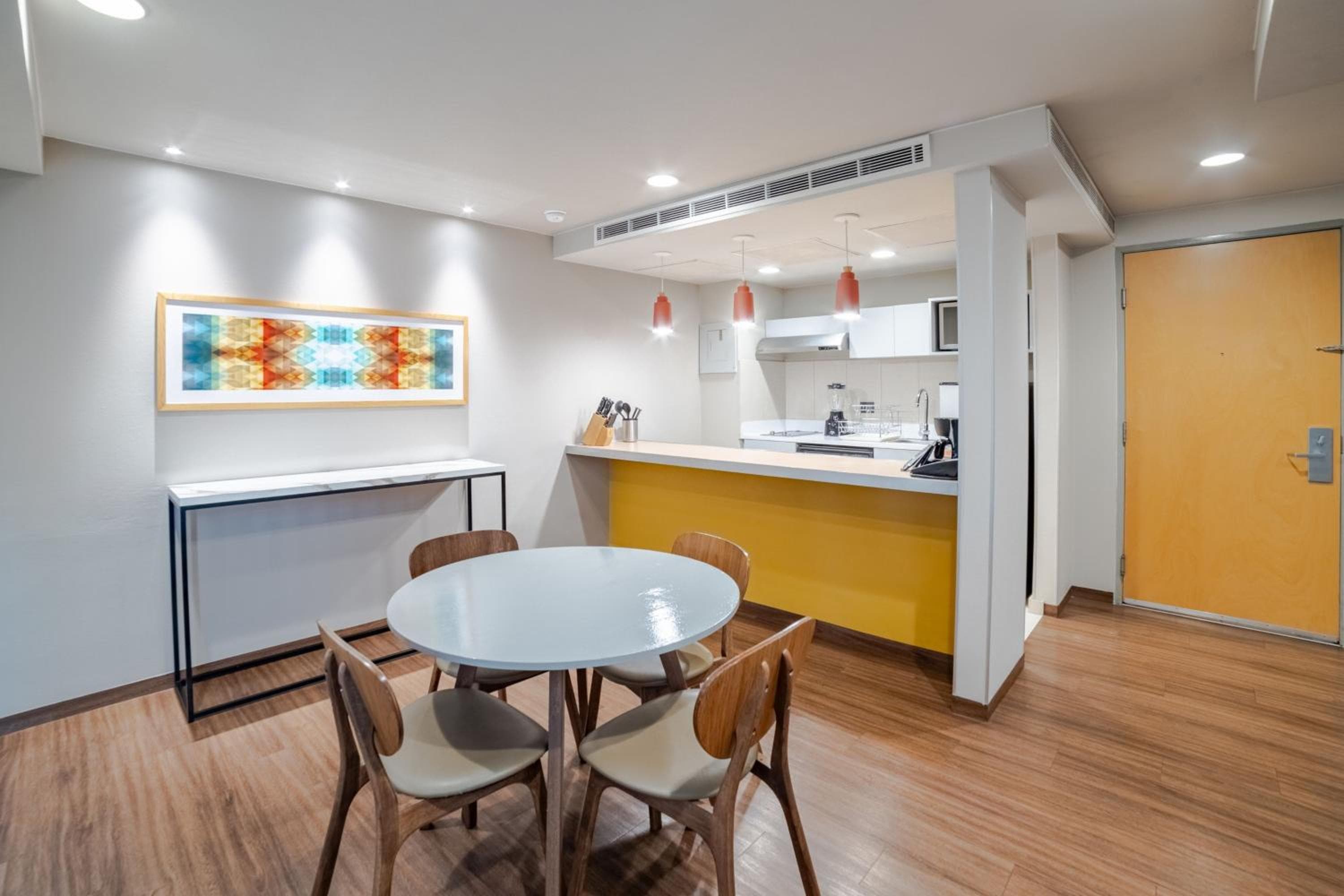 City Express Suites by Marriott Anzures — 21