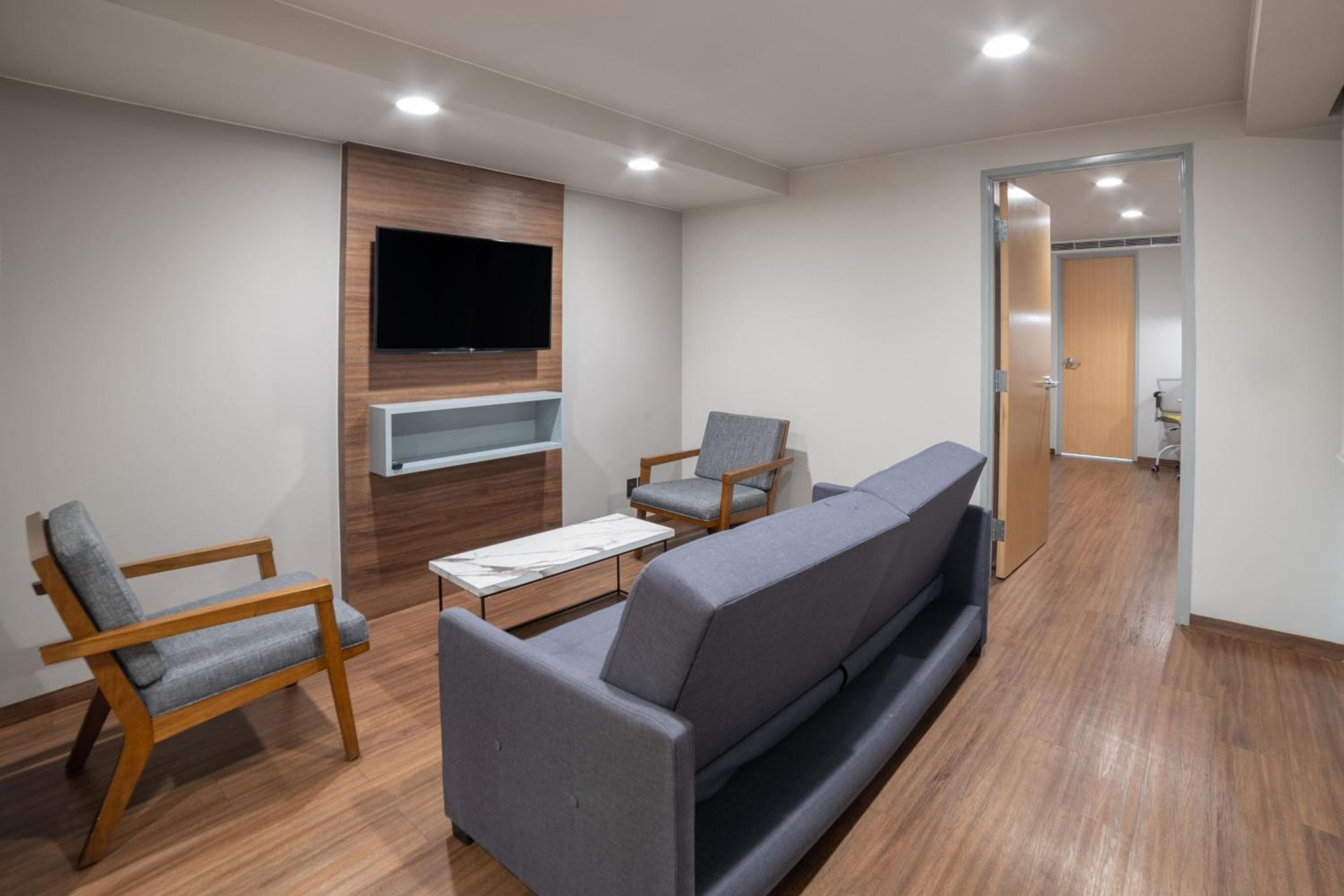 City Express Suites by Marriott Anzures — 18