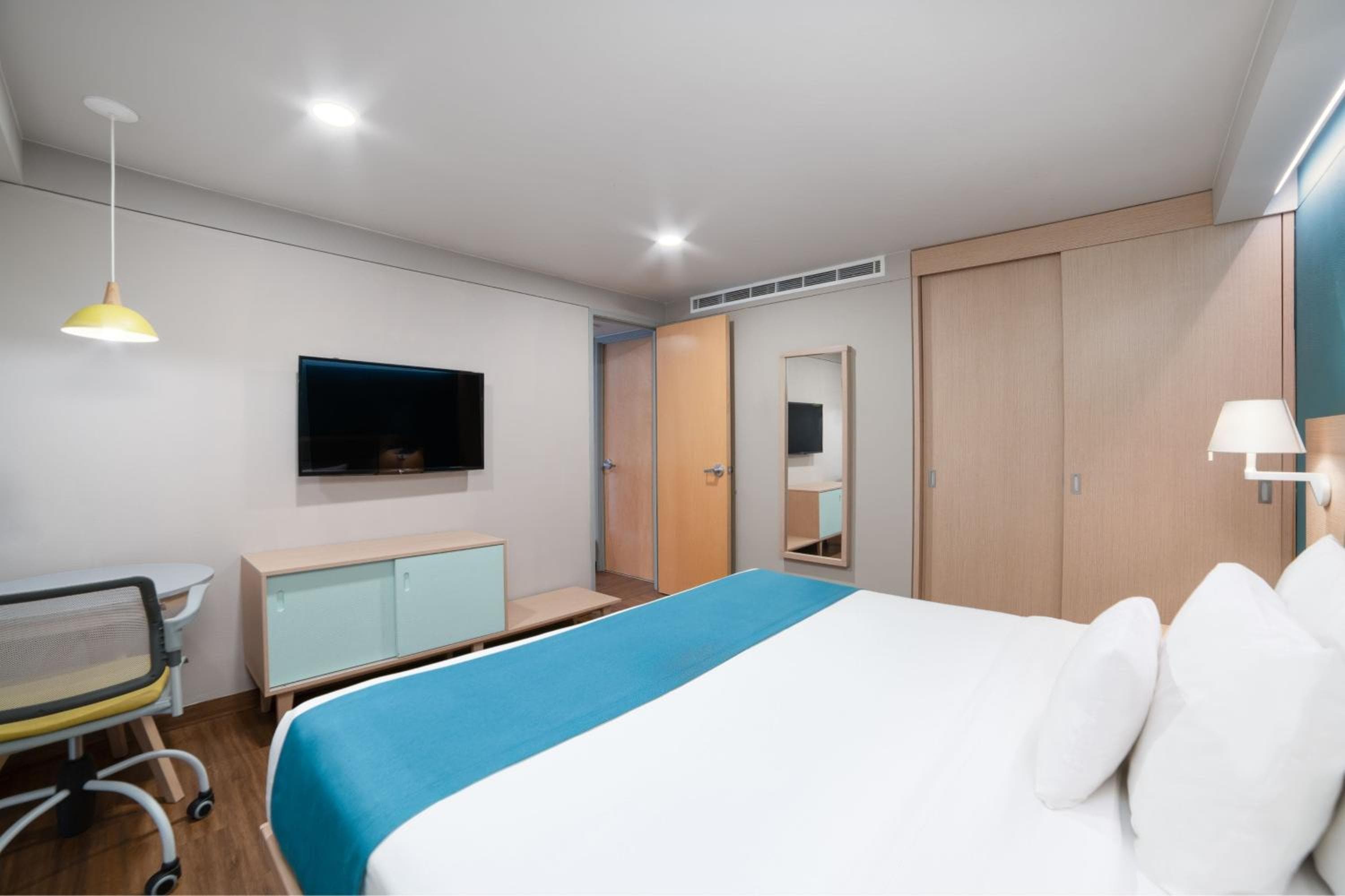City Express Suites by Marriott Anzures — 17