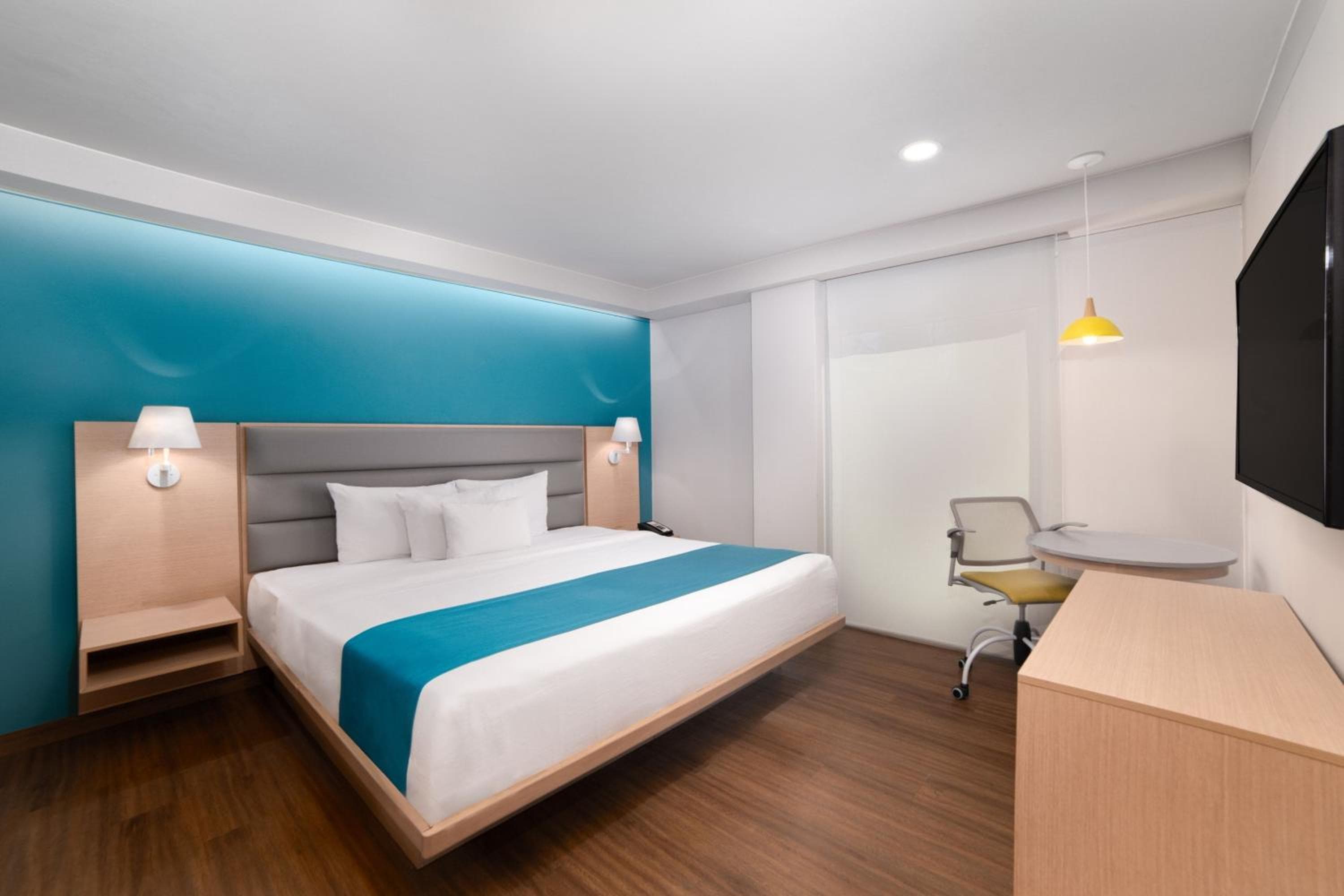 City Express Suites by Marriott Anzures — 16