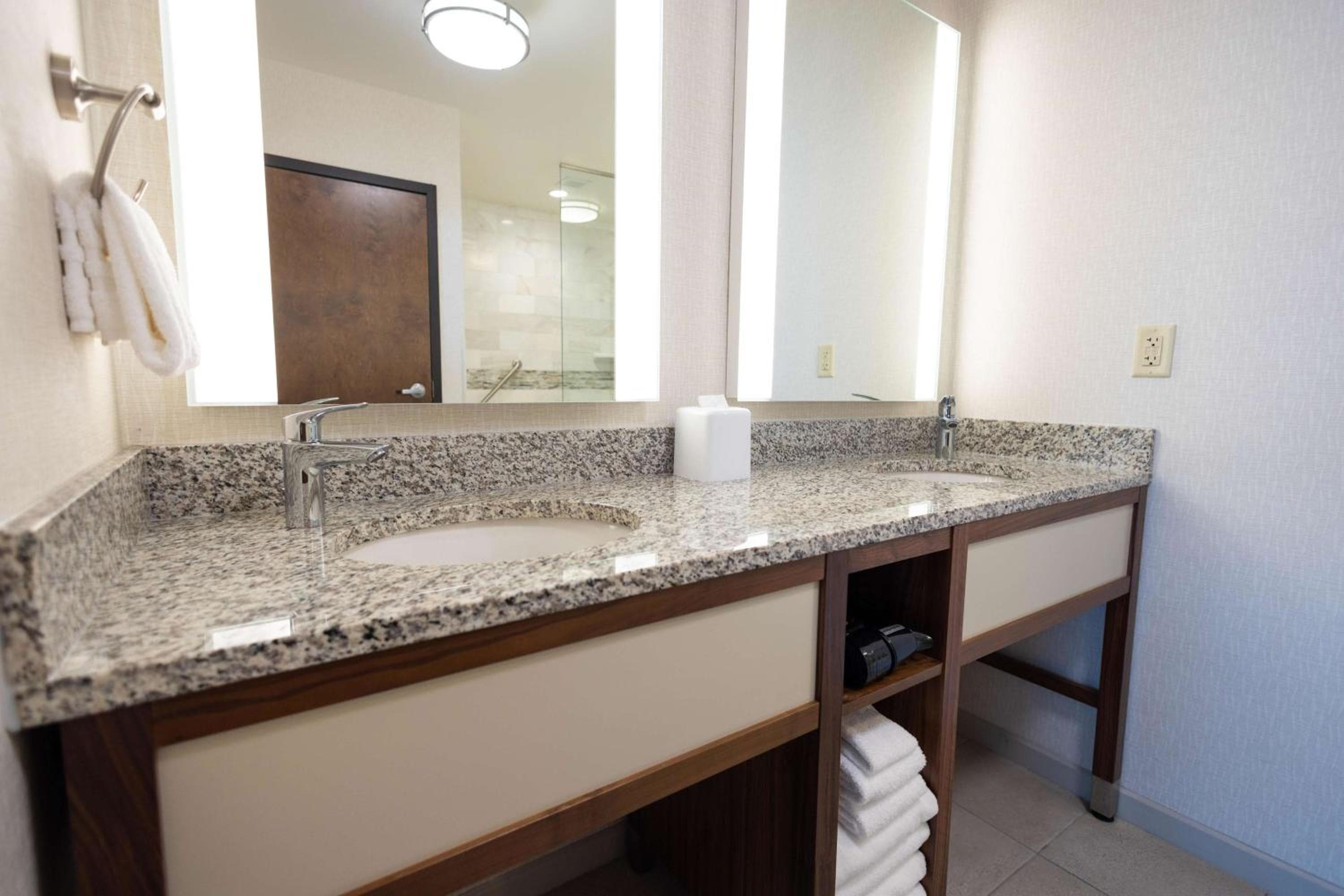Drury Plaza Hotel Orlando - Disney Springs Area — 24