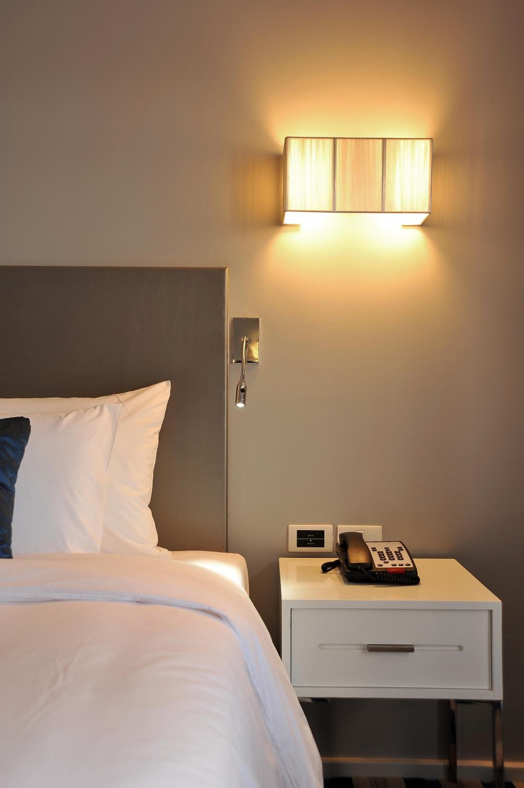 Best Western Sukhumvit 20 — 28