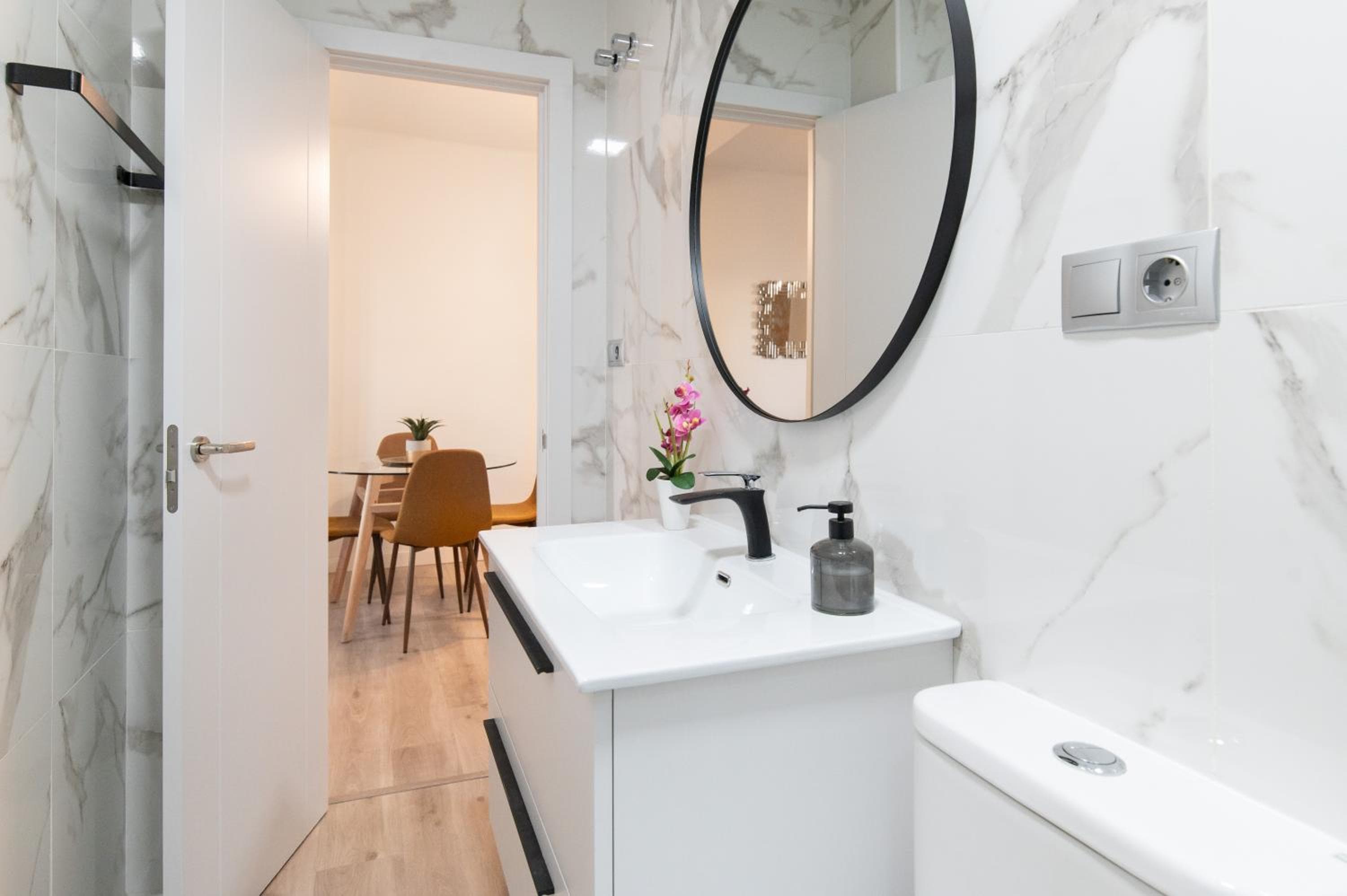 Nuovissimo appartamento Triana Centro con due camere da letto — 21