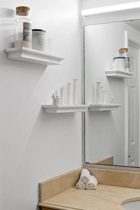 Charming Apartment near Las Olas Blvd — 19