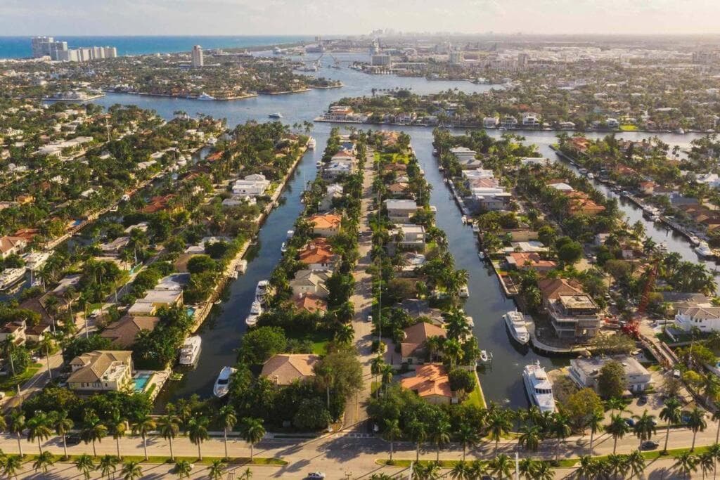 Charming Apartment near Las Olas Blvd — 30