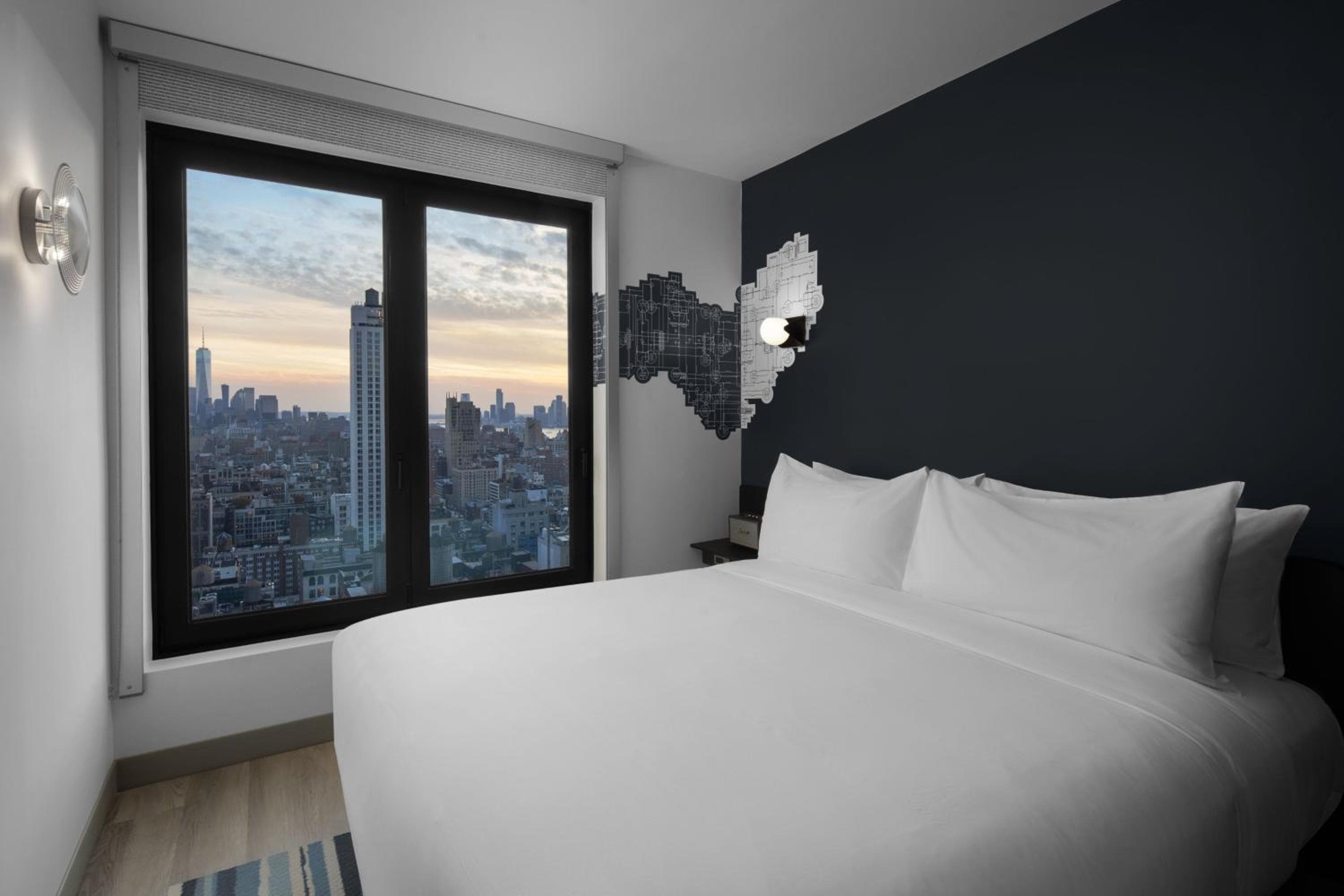 Aloft by Marriott New York Chelsea — 14