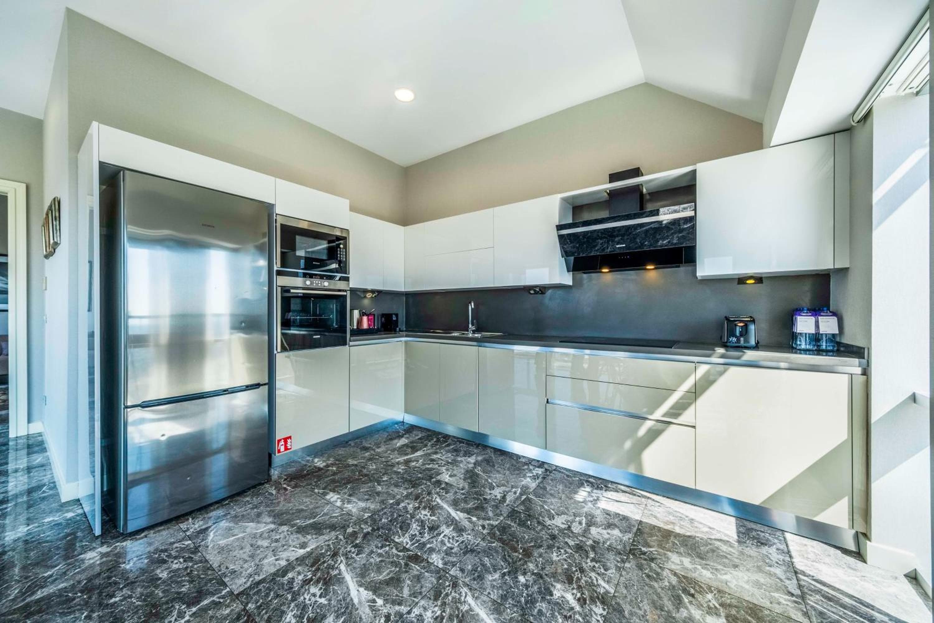 Radisson Residences Avrupa TEM Istanbul — 12