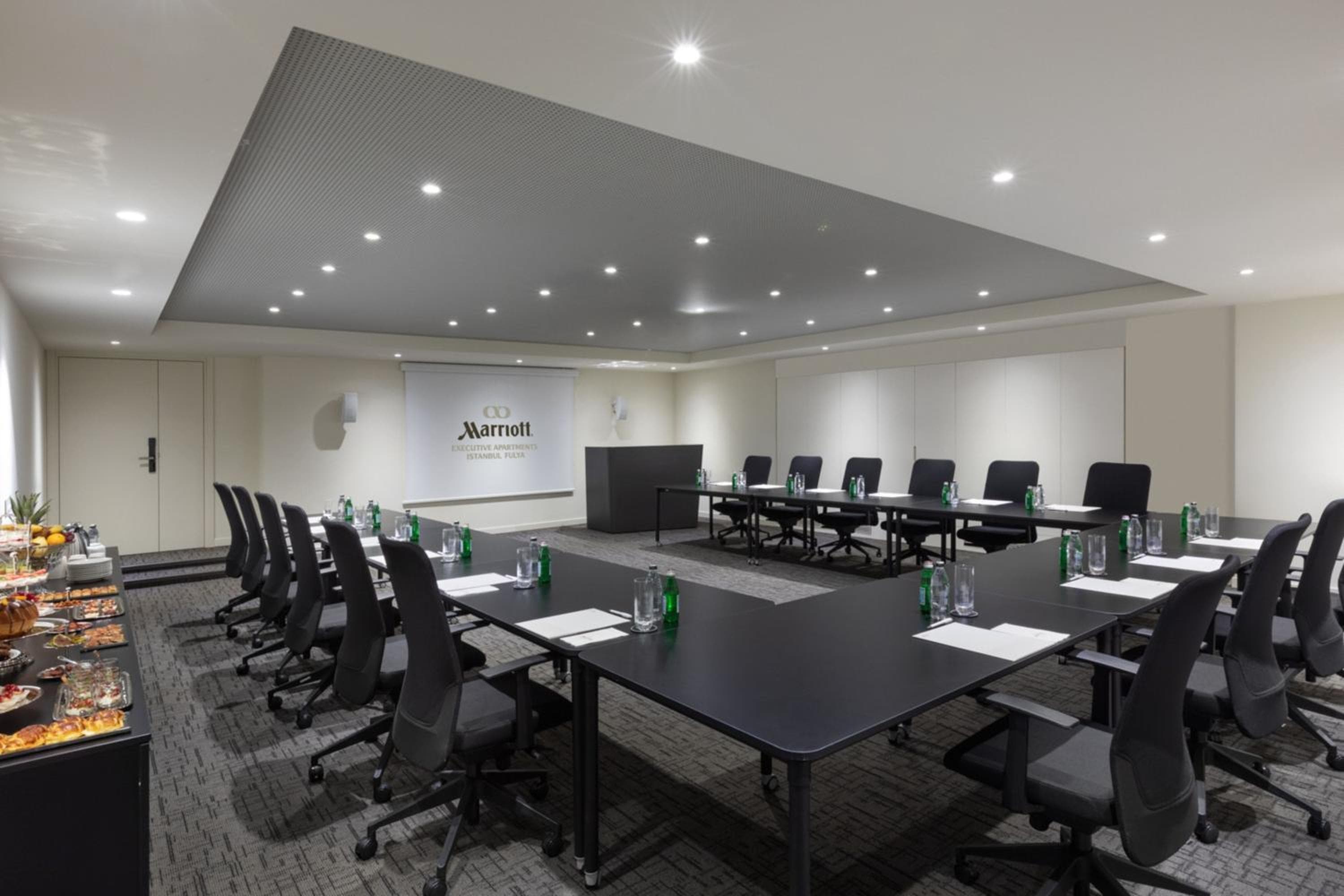 Marriott Executive Apartments Istanbul Fulya — 27