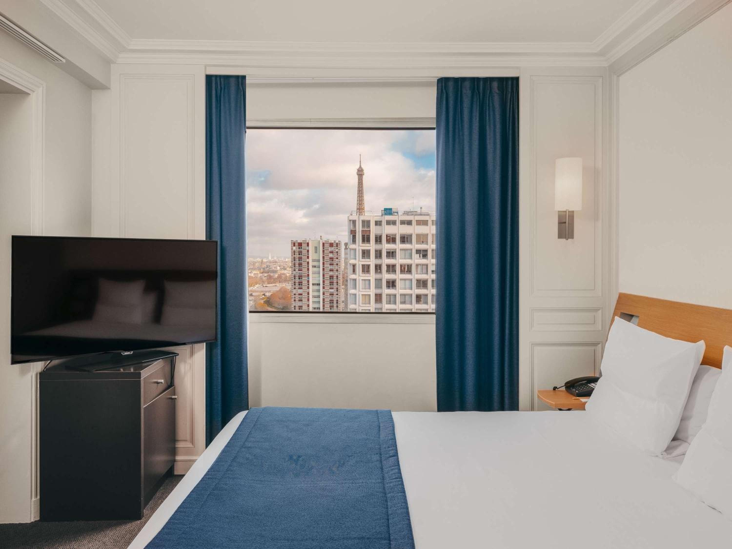 Novotel París Centro Torre Eiffel — 15