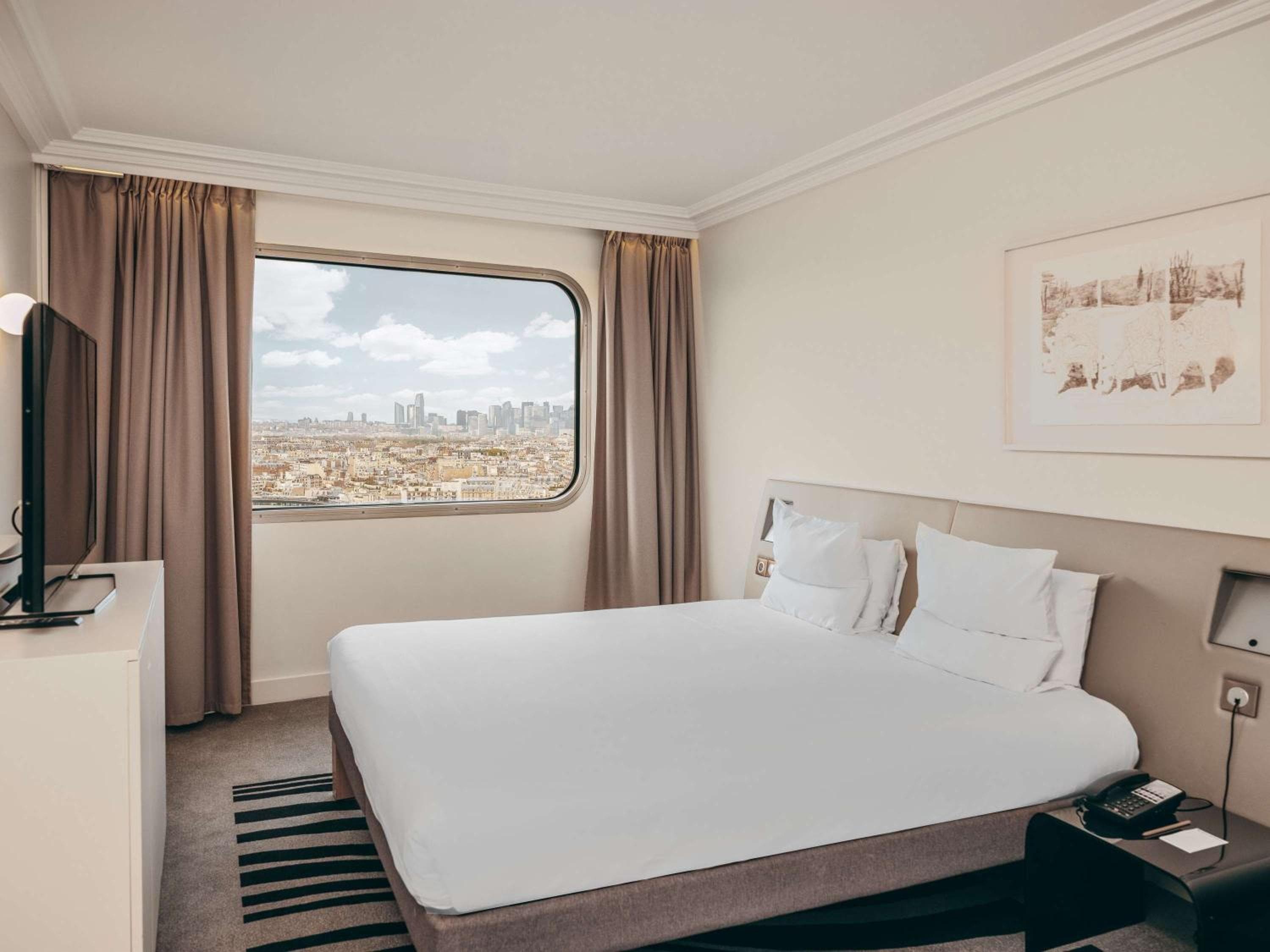 Novotel París Centro Torre Eiffel — 20