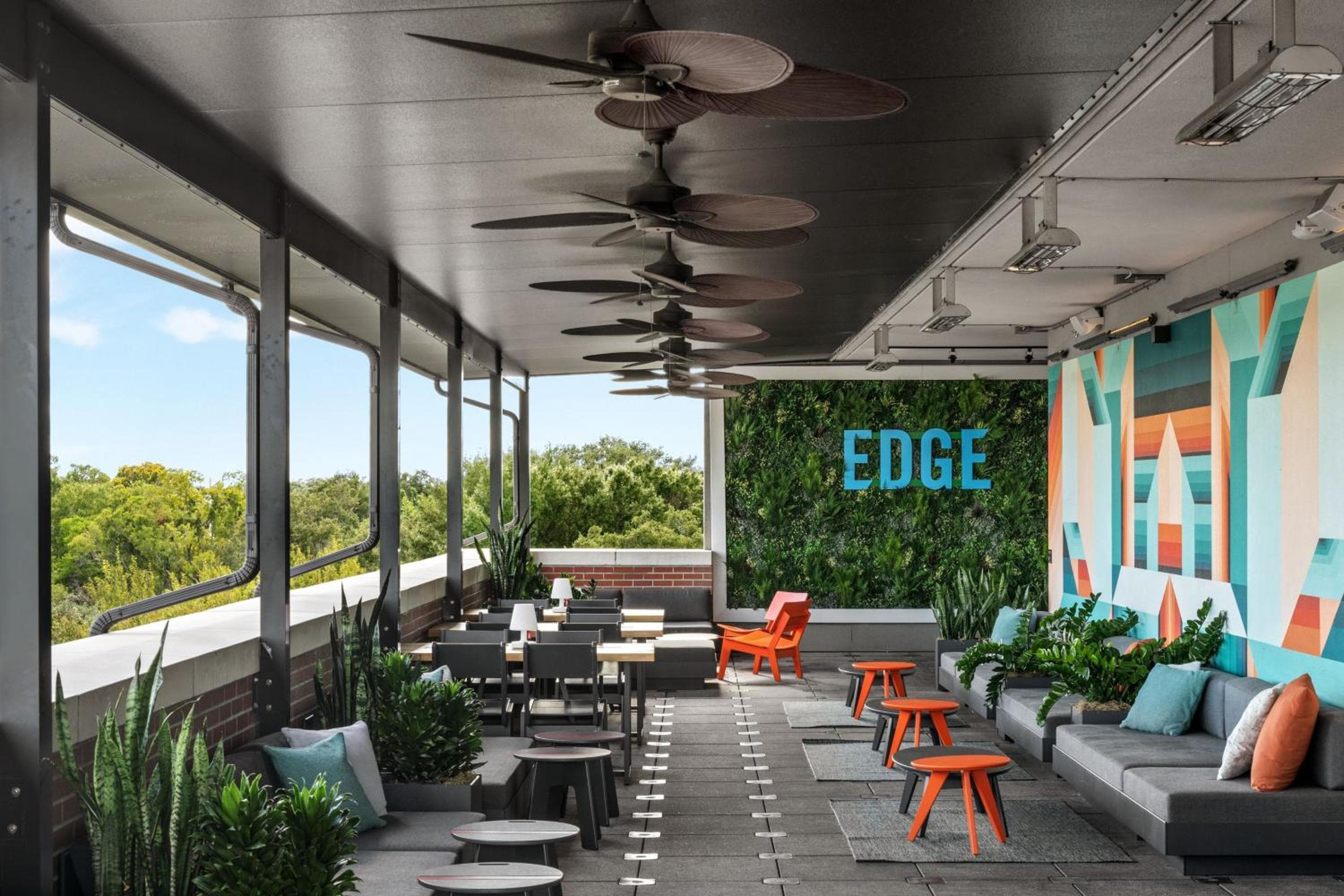 Epicurean Hotel, Autograph Collection — 20