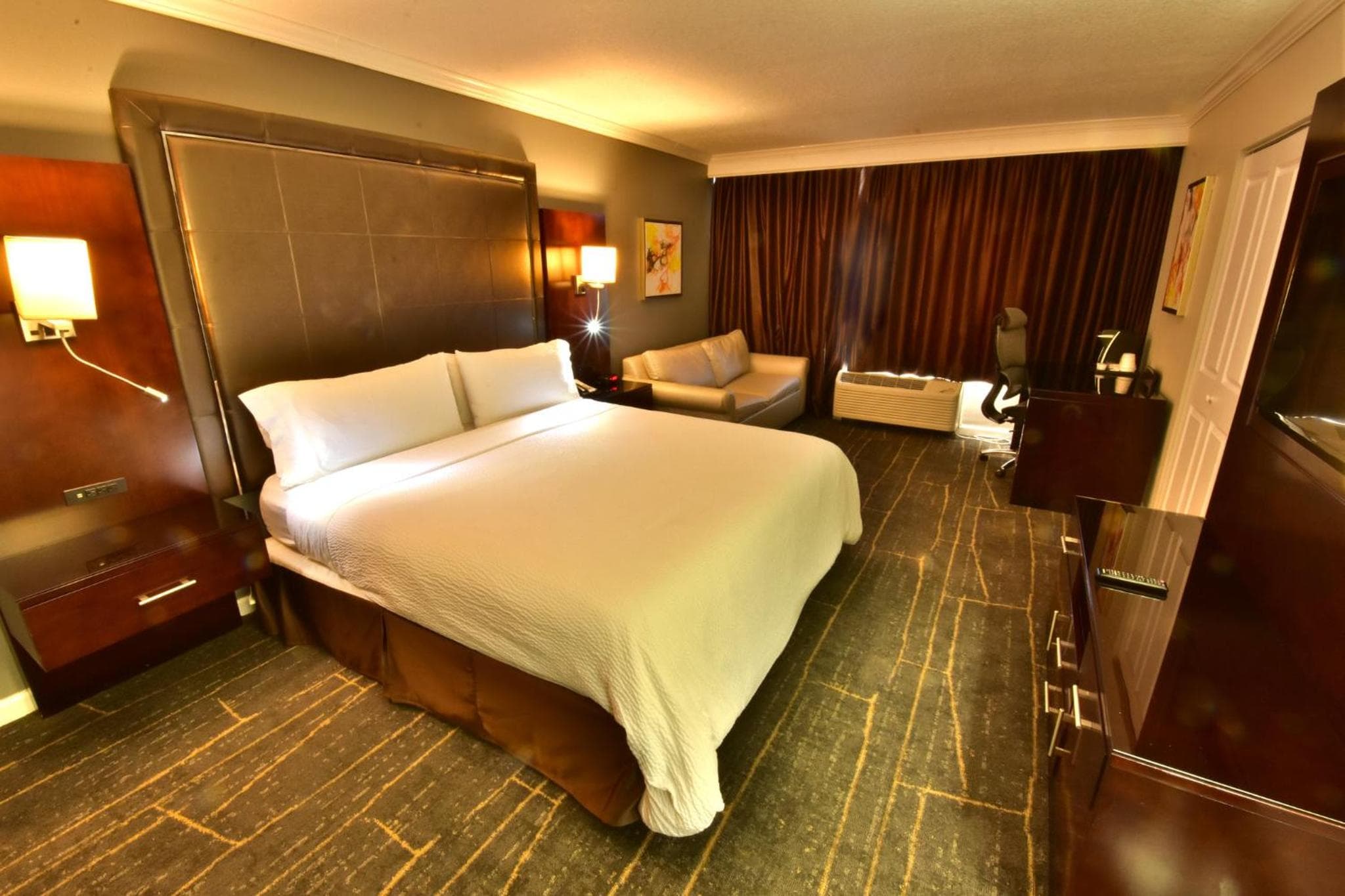Holiday Inn Orlando East-UCF Area by IHG — 23