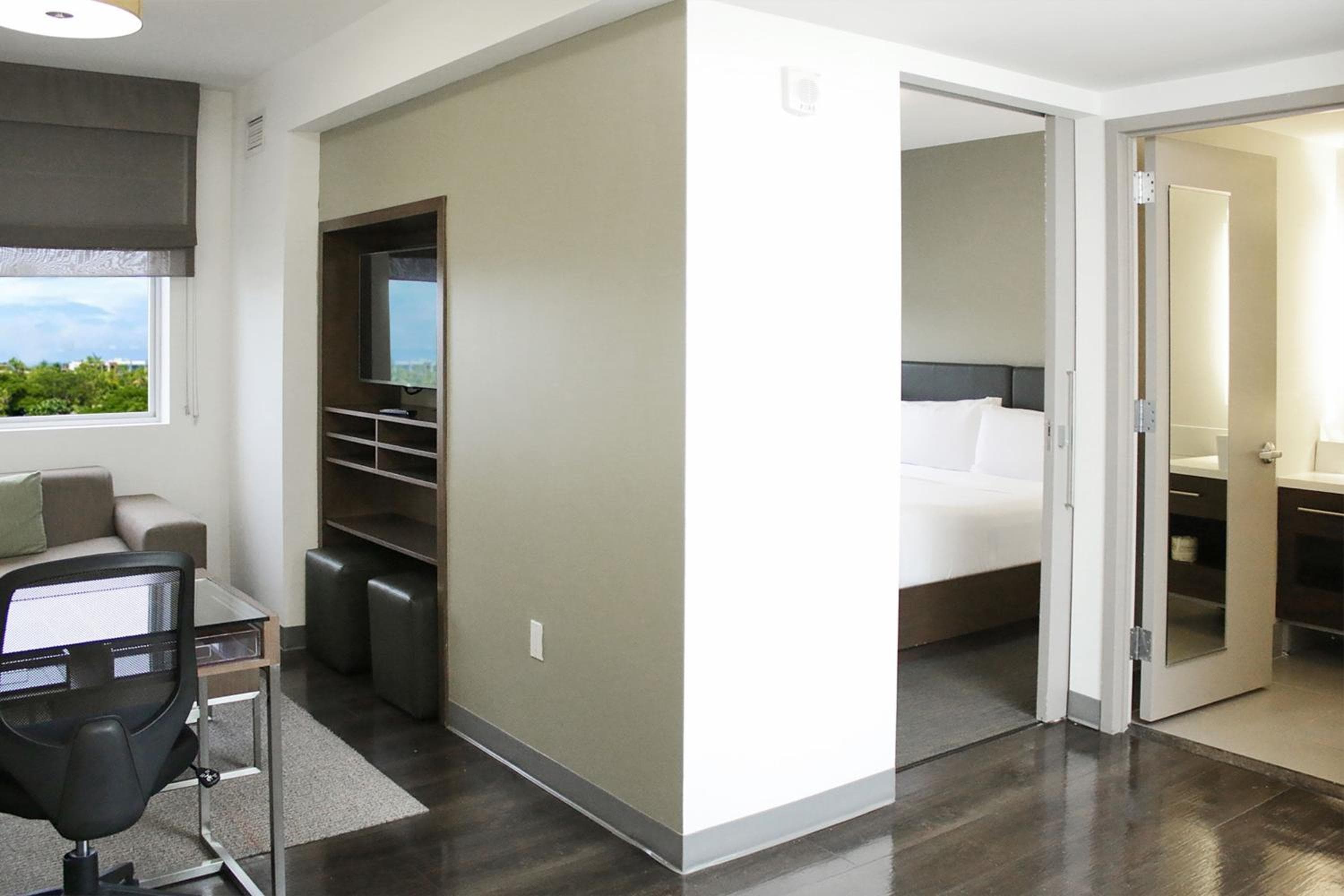 Element by Marriott Miami Doral — 10