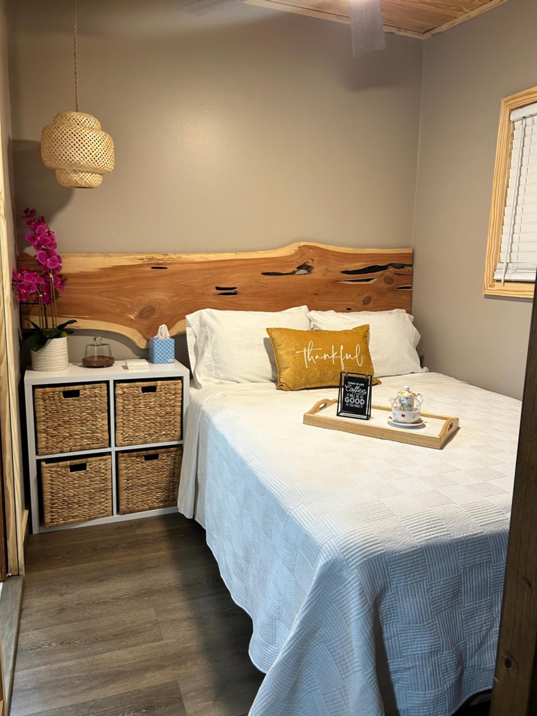Sweet Tiny Cabin — 12