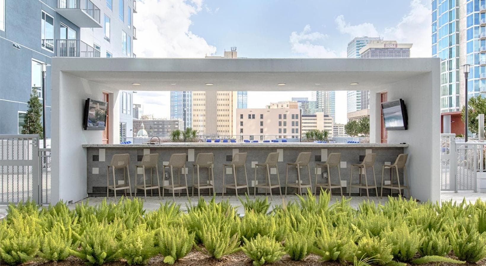1BR Oasis in Downtown Tampa w Balcony & City Views — 14