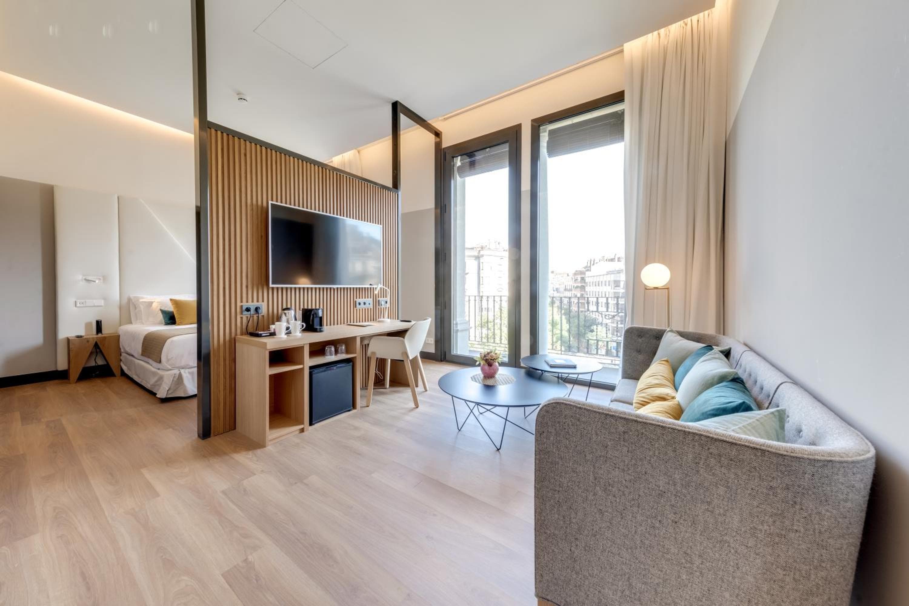 Occidental Diagonal 414 — 2