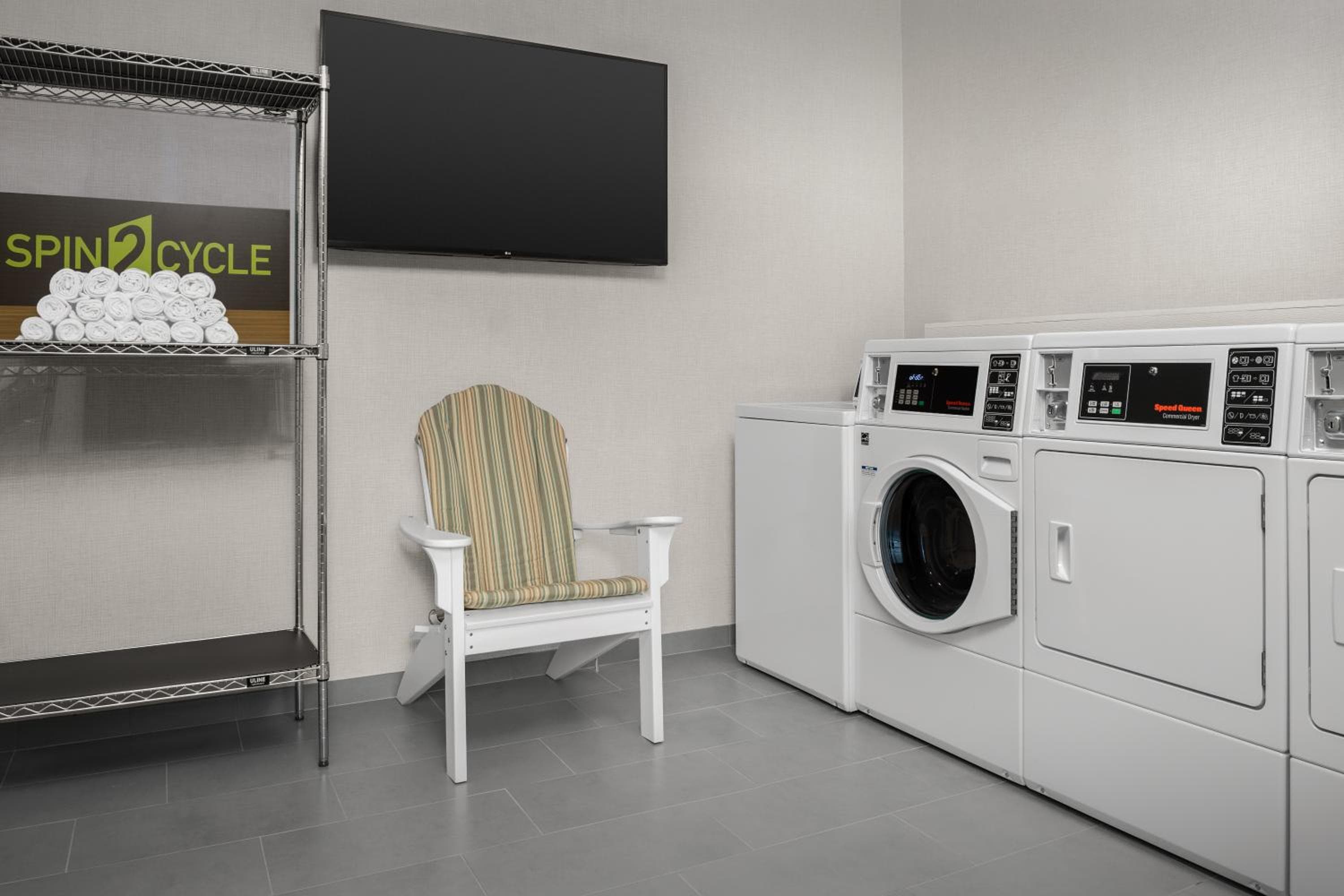 Hampton Inn Orlando Southeast Nona — 24