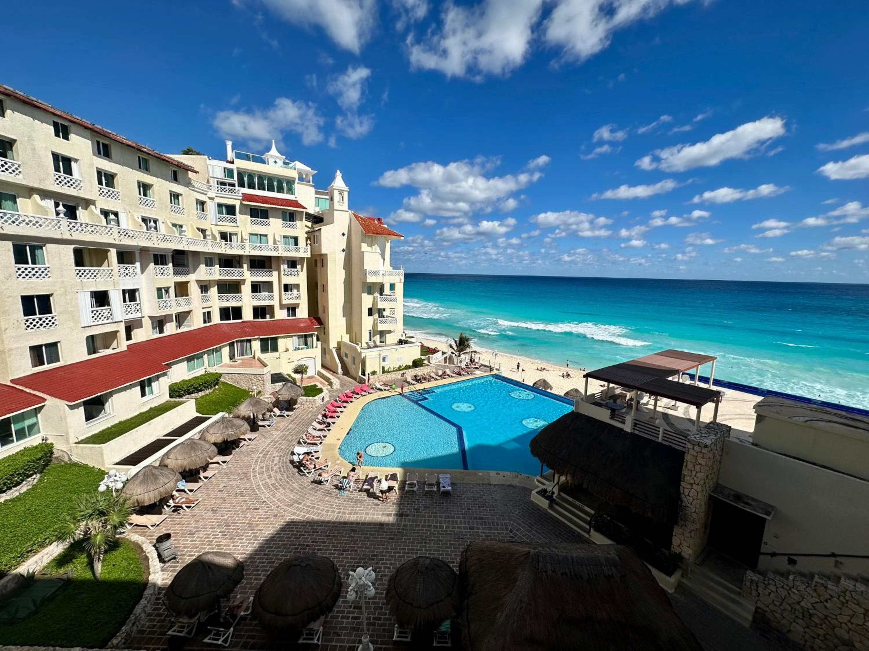 Cancun Plaza - Best Beach — 16