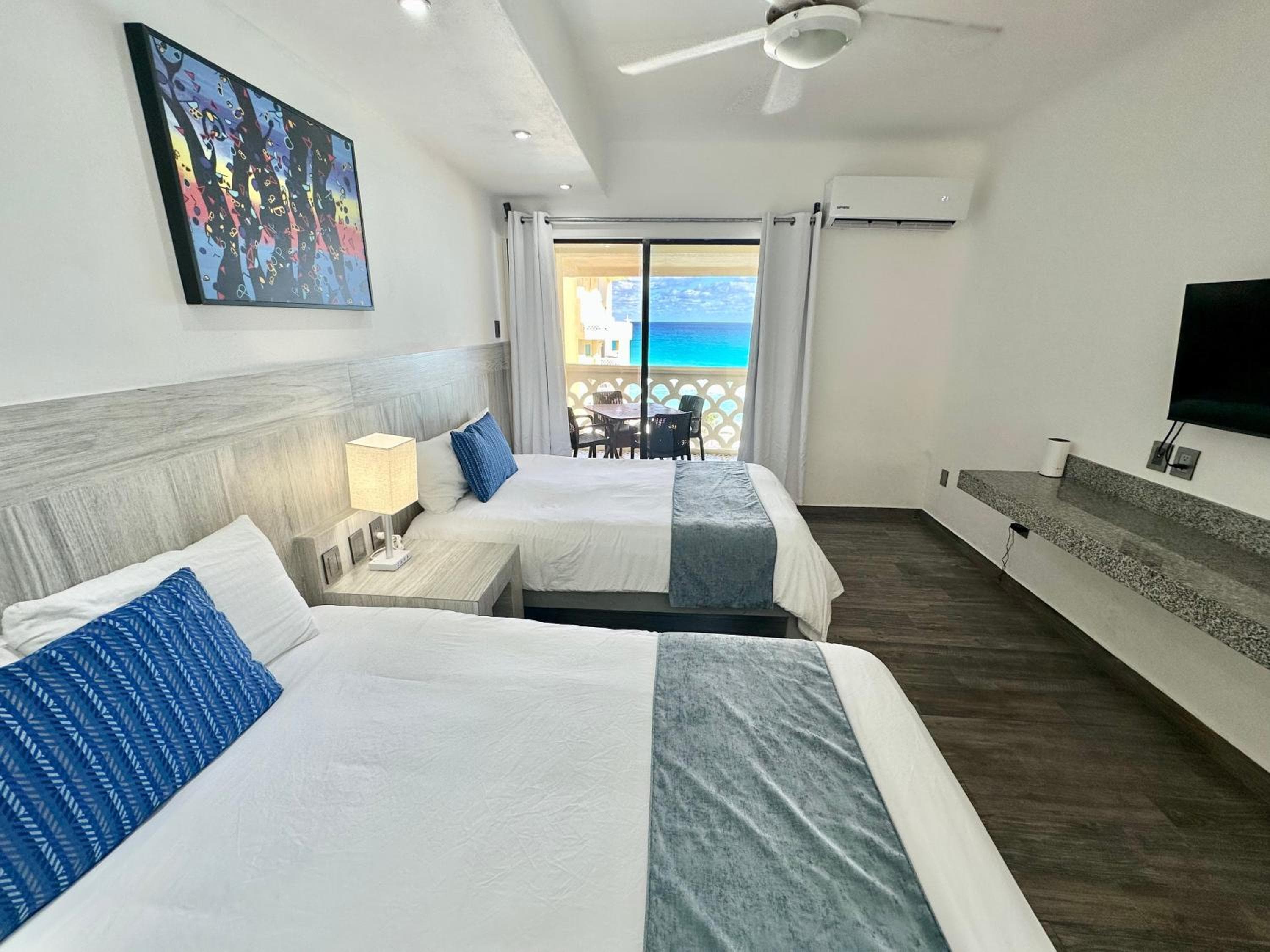 Cancun Plaza - Best Beach — 3
