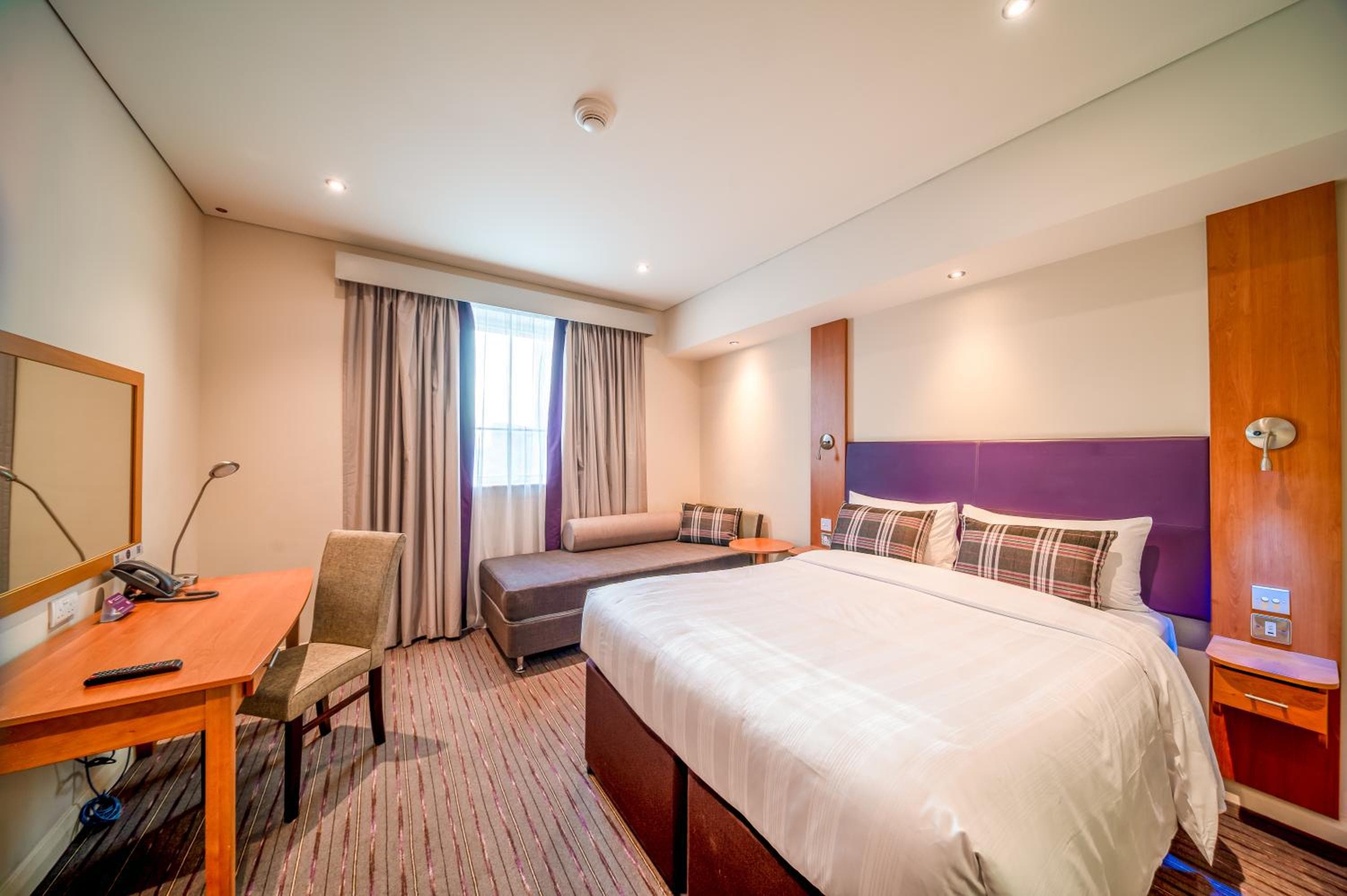 Premier Inn Dubai Silicon Oasis - An Emirates Group Company — 12