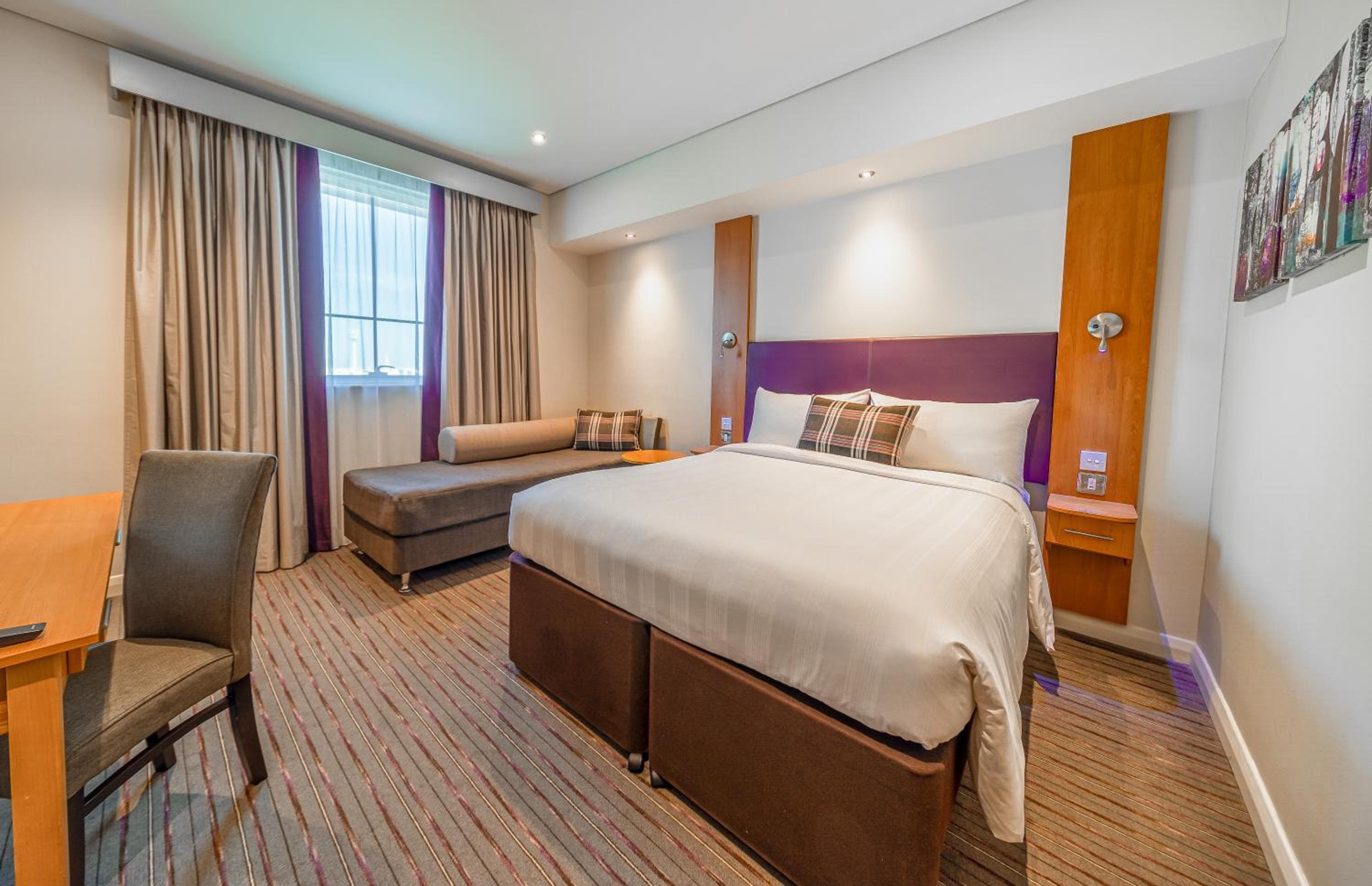 Premier Inn Dubai Silicon Oasis - An Emirates Group Company — 14