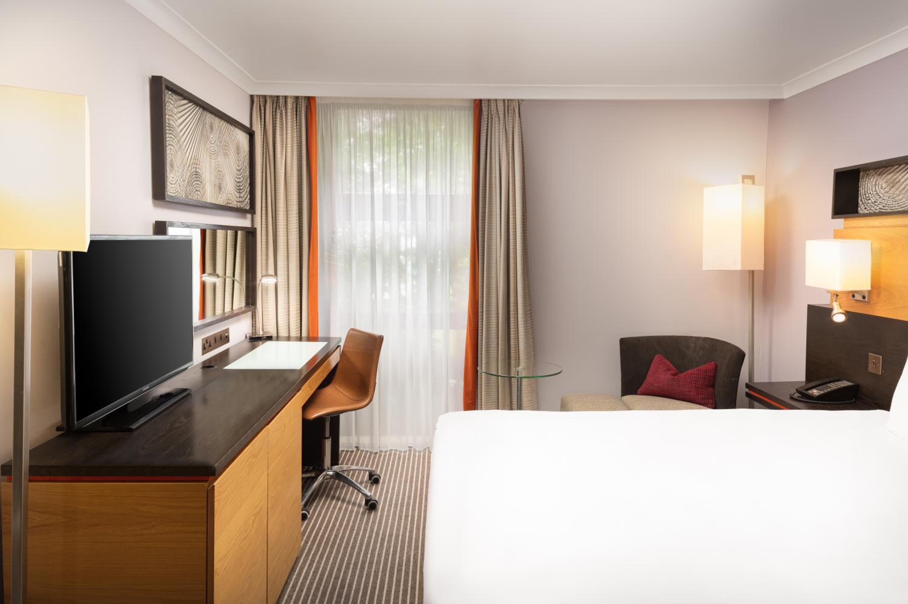 Hilton London Kensington Hotel — 15