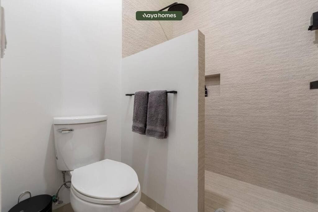 Ferienwohnung in der Nähe des Yachthafens - Innenstadt - Pool - King — 25