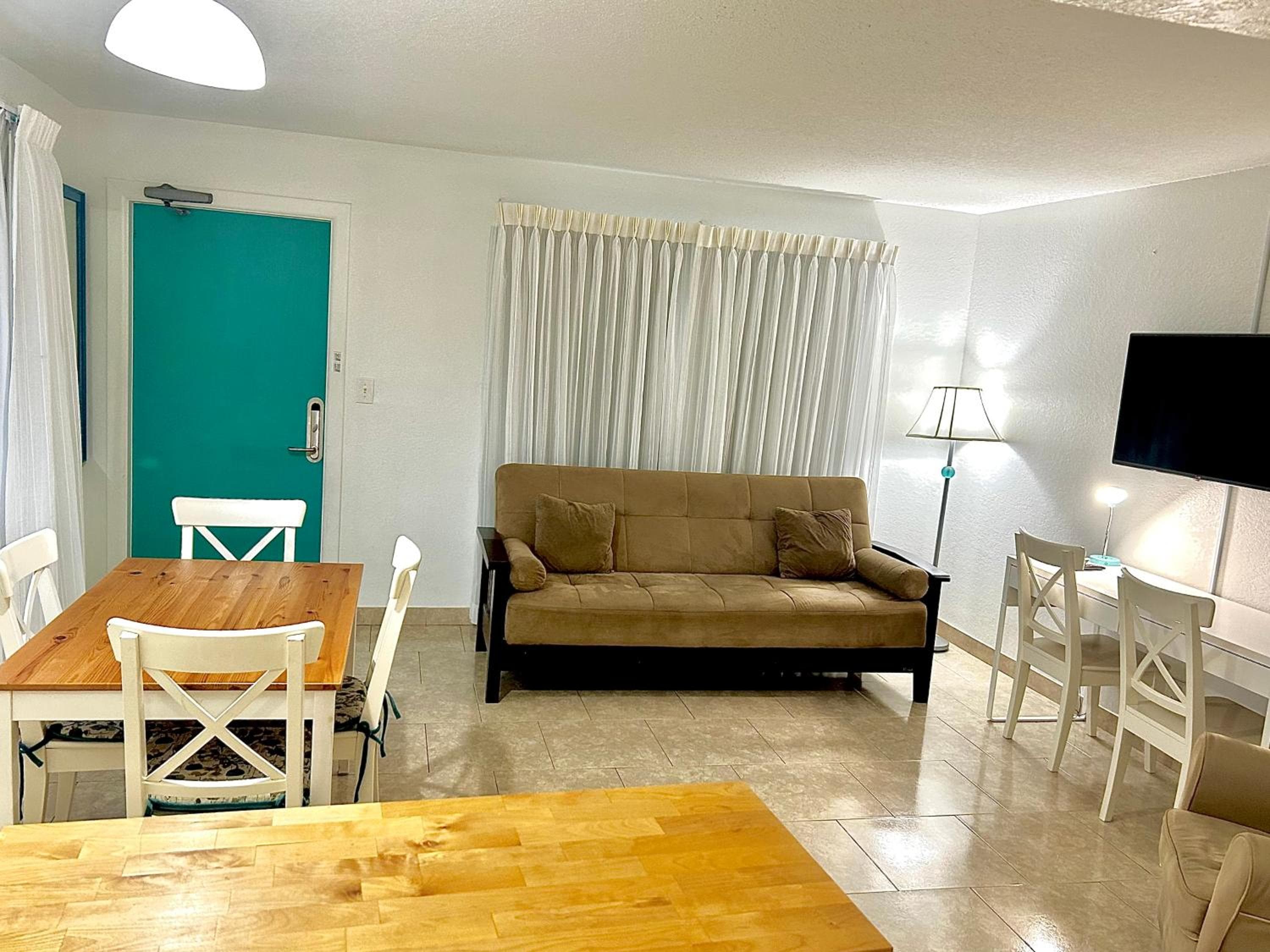 Horizon by the Sea Inn — 3